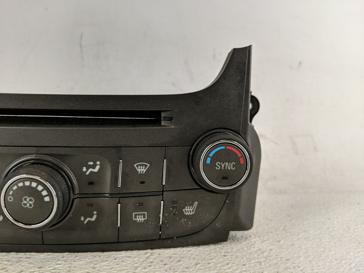 2013 Chevrolet Malibu Climate Control Module Temperature AC/Heater Replacement P/N:22854774 Fits OEM Used Auto Parts - Oemus