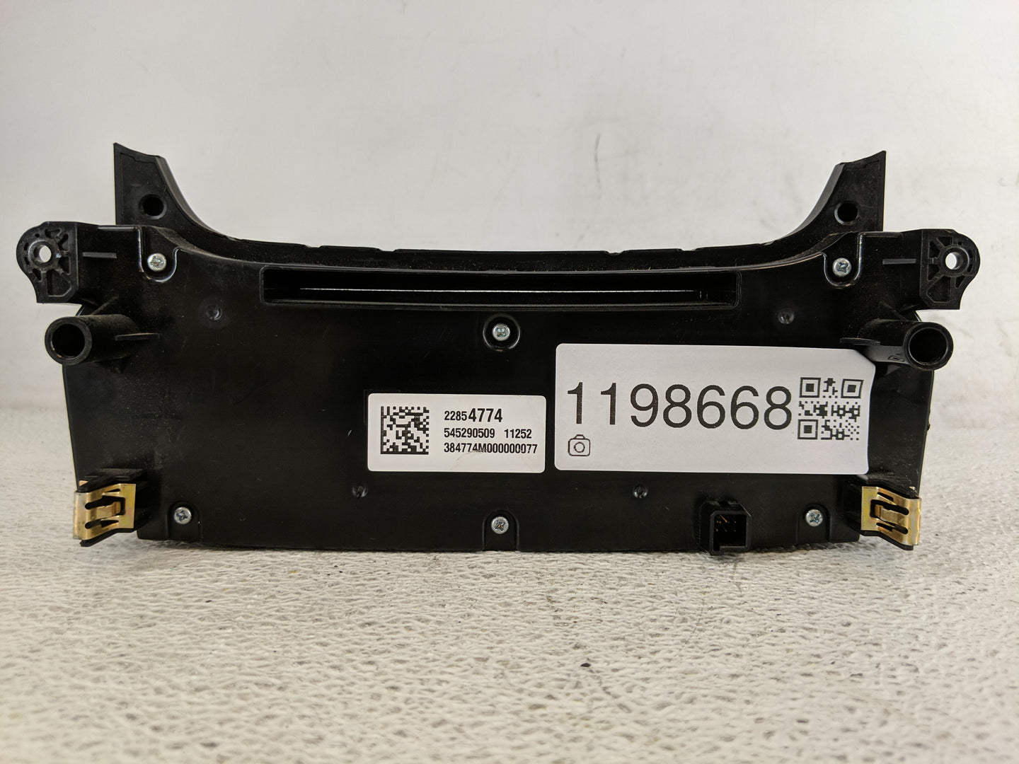 2013 Chevrolet Malibu Climate Control Module Temperature AC/Heater Replacement P/N:22854774 Fits OEM Used Auto Parts - Oemus