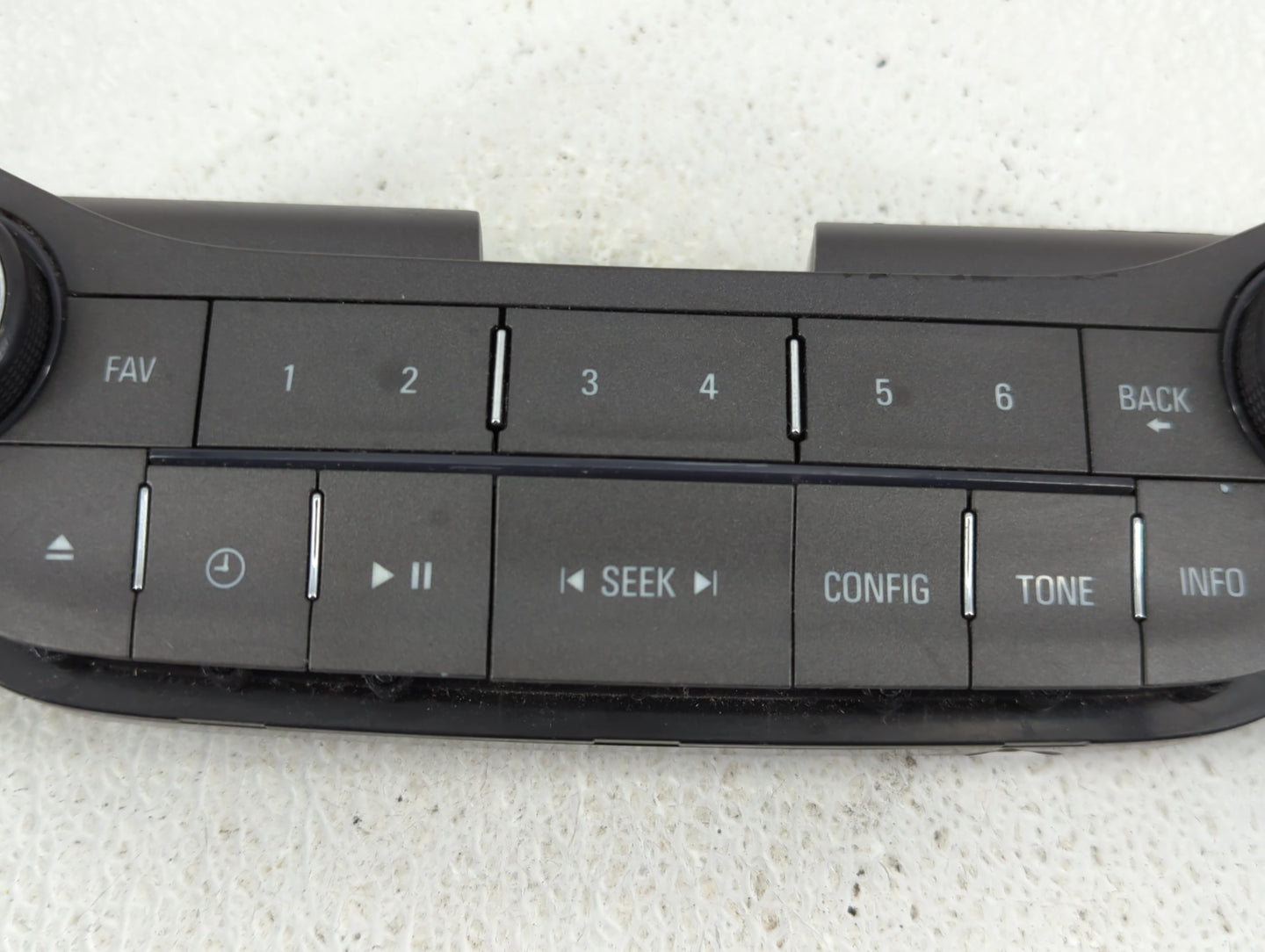 2013 Chevrolet Malibu Climate Control Module Temperature AC/Heater Replacement P/N:22881001 Fits OEM Used Auto Parts - Oemus