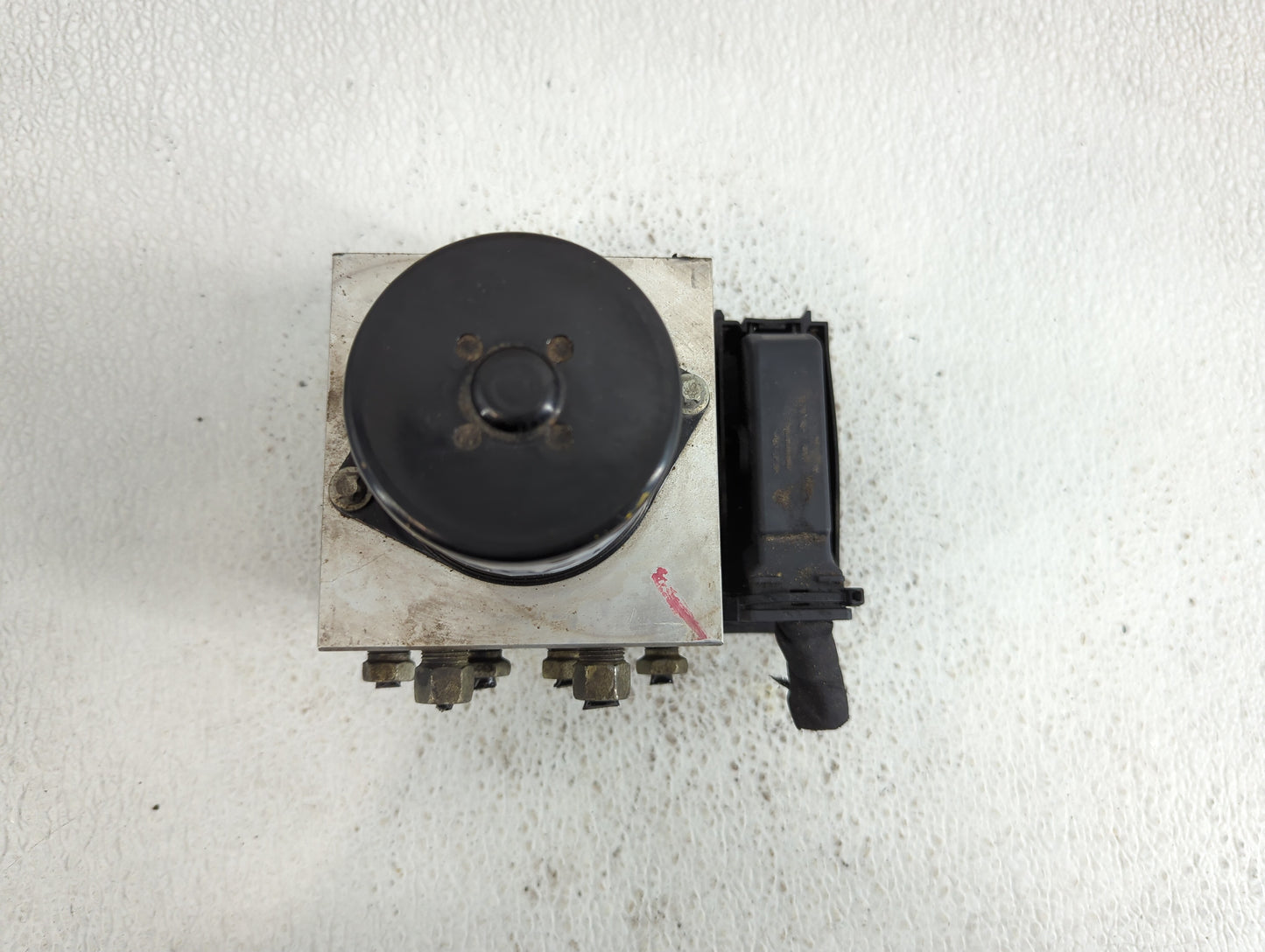 2013-2016 Chevrolet Malibu ABS Pump Control Module Replacement P/N:22971448 Fits Fits 2012 2013 2014 2015 2016 OEM Used Auto