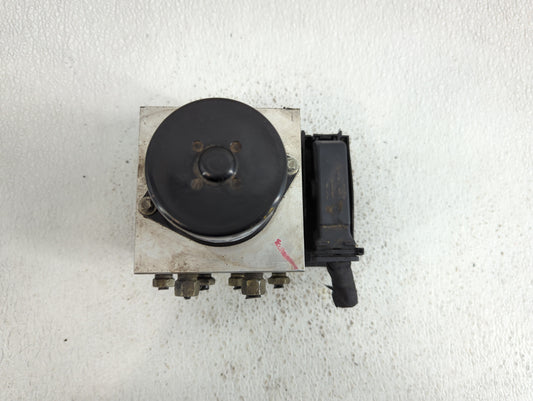 2013-2016 Chevrolet Malibu ABS Pump Control Module Replacement P/N:22971448 Fits Fits 2012 2013 2014 2015 2016 OEM Used Auto Parts