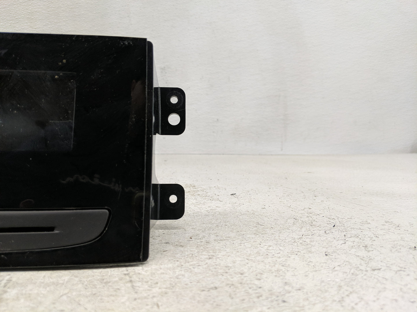 2013-2013 Chevrolet Malibu Information Display Screen - Oemusedautoparts1.com