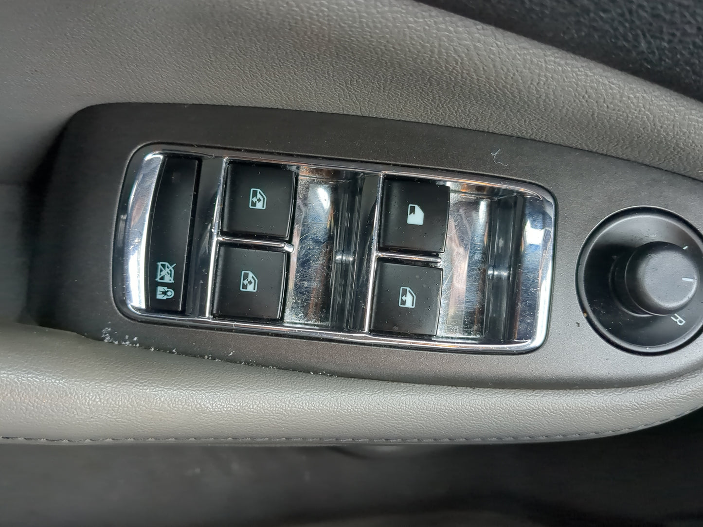 2013 Chevrolet Malibu Master Power Window Switch Replacement Driver Side Left Fits Fits 2011 2012 OEM Used Auto Parts - Oemu