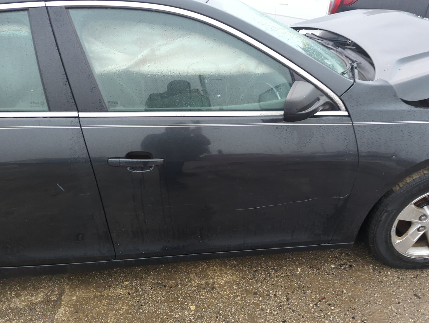 2013-2014 Chevrolet Malibu Passenger Front Door Oem 1299096 - Oemusedautoparts1.com