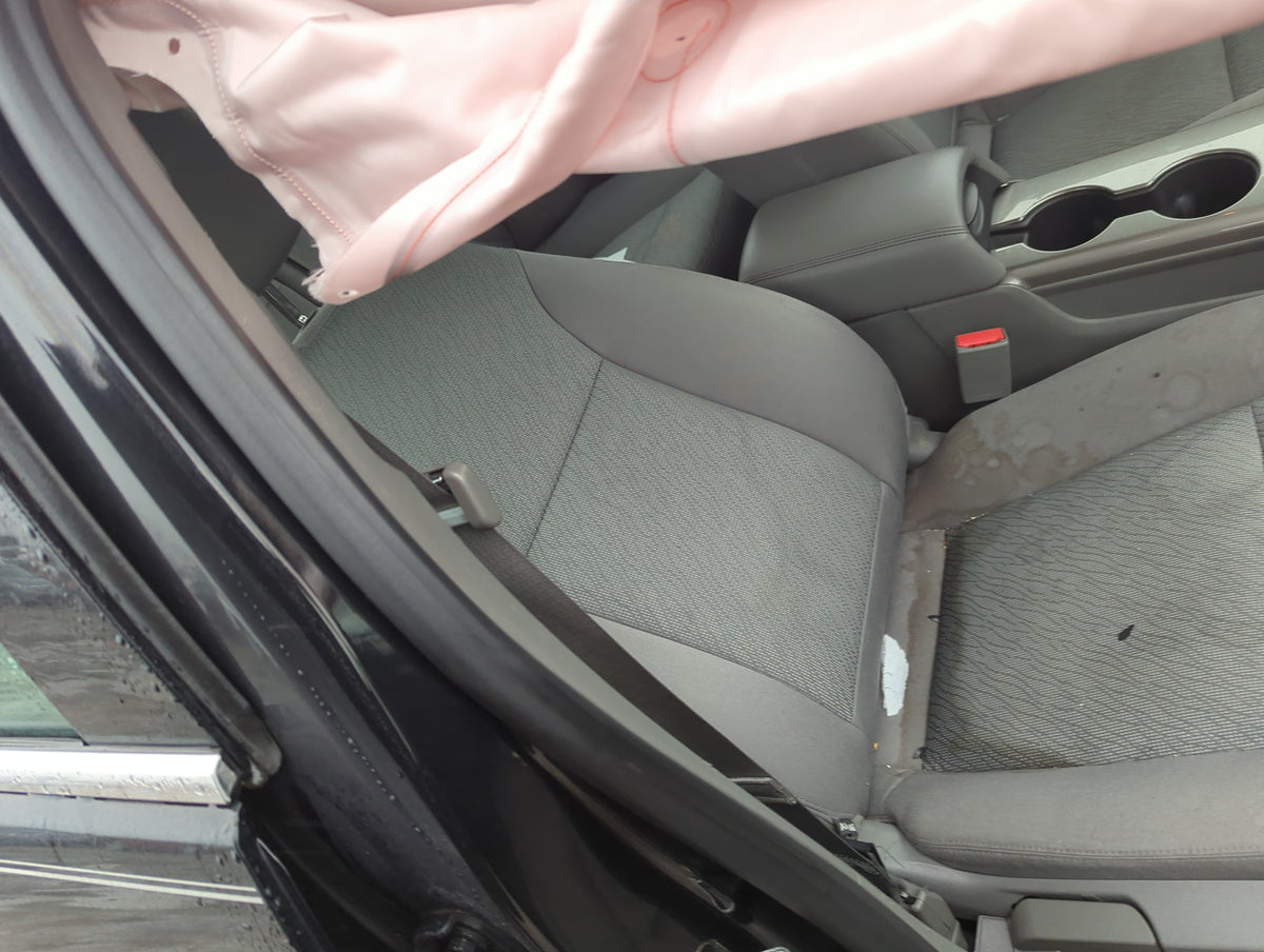 2013-2013 Chevrolet Malibu Passenger Front Seat Oem 1299211 - Oemusedautoparts1.com