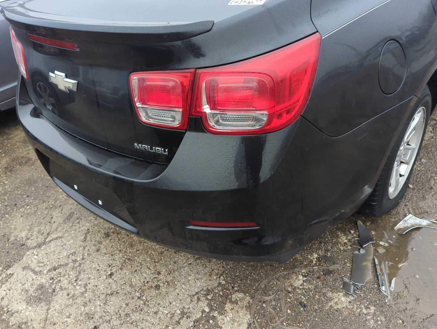 2013-2016 Chevrolet Malibu Rear Bumper Assembly Oem - Oemusedautoparts1.com