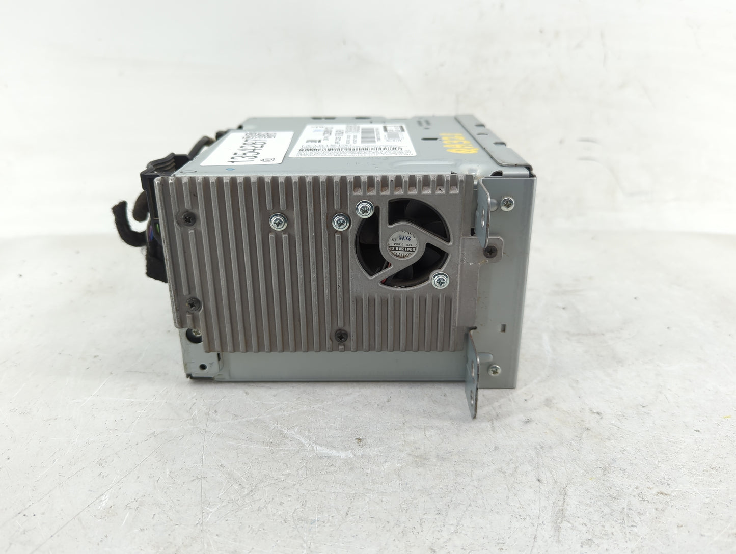 2013 Chevrolet Malibu Radio AM FM Cd Player Receiver Replacement P/N:22980112 Fits OEM Used Auto Parts - Oemusedautoparts1.c