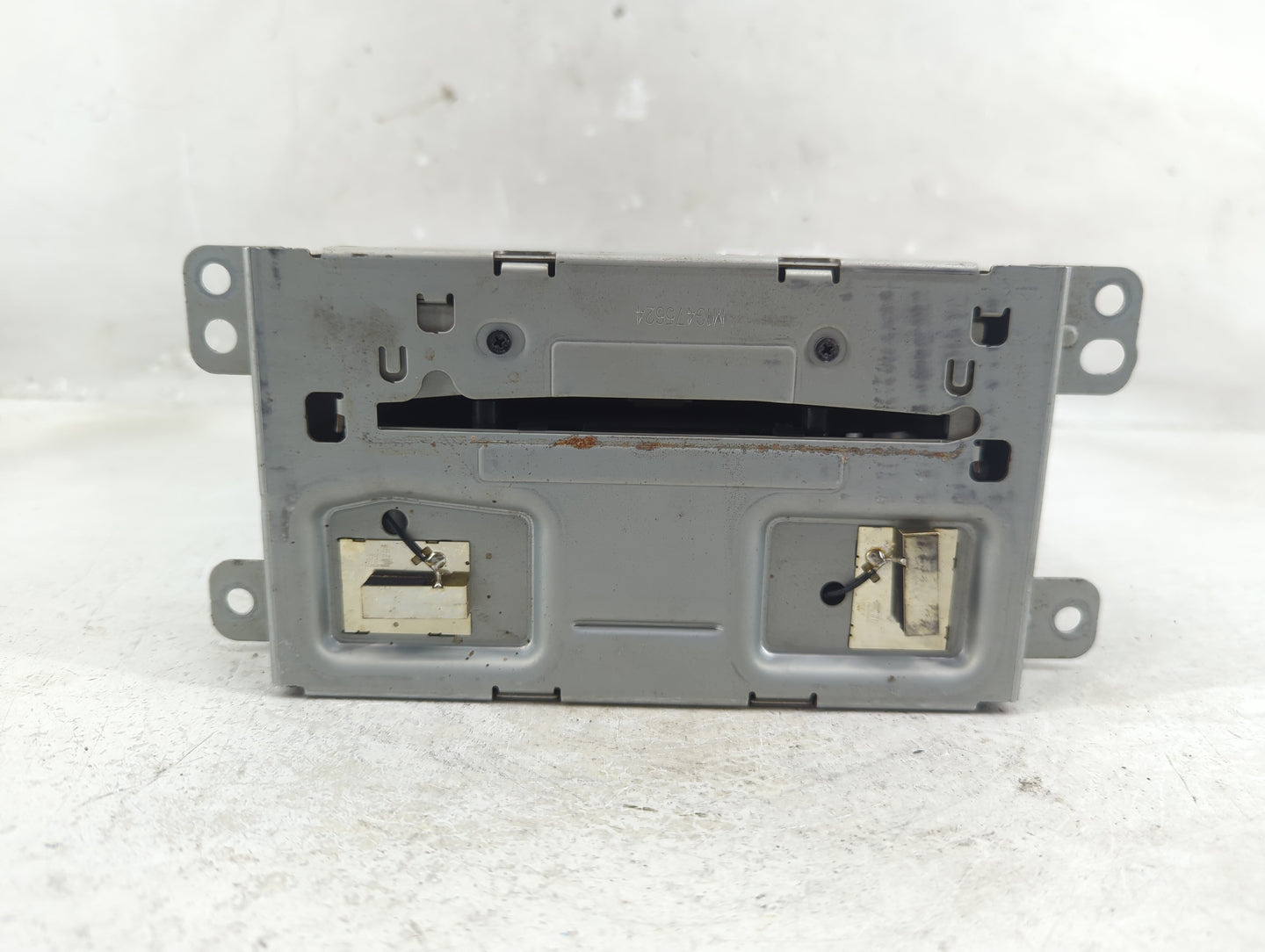 2013 Chevrolet Malibu Radio AM FM Cd Player Receiver Replacement Fits OEM Used Auto Parts - Oemusedautoparts1.com