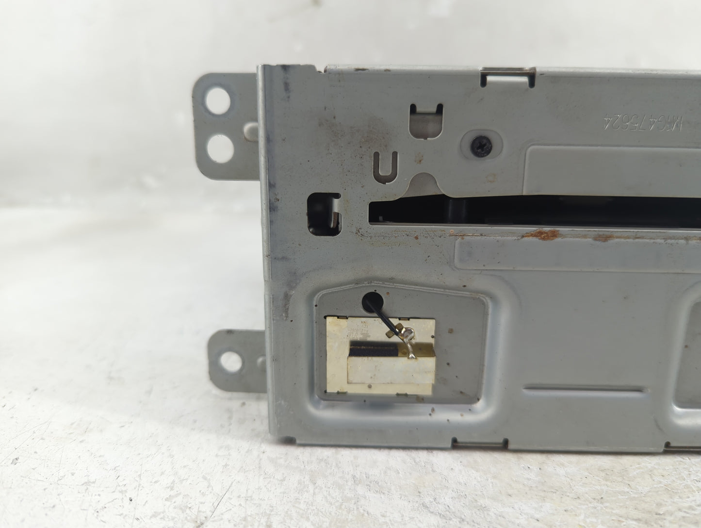 2013 Chevrolet Malibu Radio AM FM Cd Player Receiver Replacement Fits OEM Used Auto Parts - Oemusedautoparts1.com