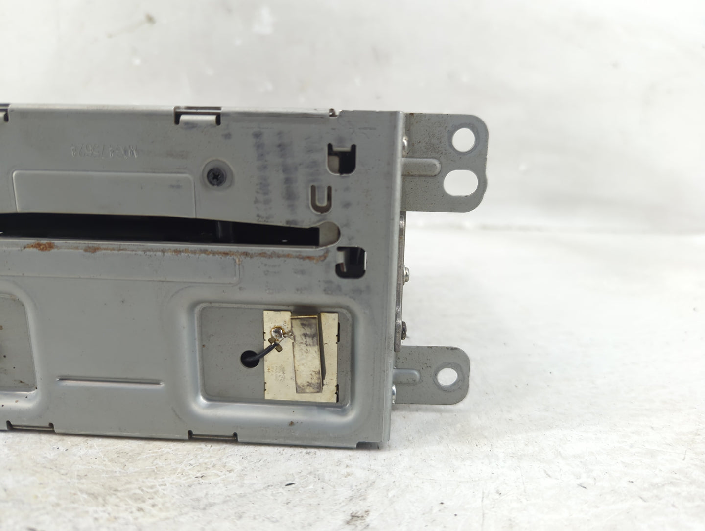 2013 Chevrolet Malibu Radio AM FM Cd Player Receiver Replacement Fits OEM Used Auto Parts - Oemusedautoparts1.com