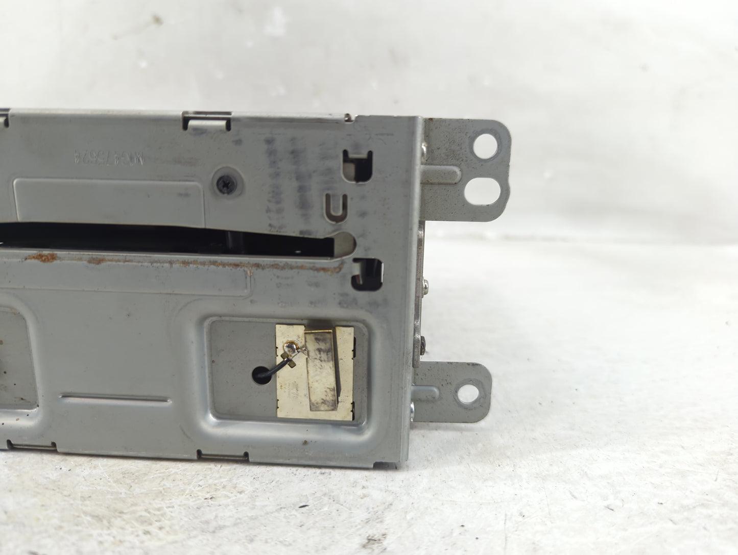 2013 Chevrolet Malibu Radio AM FM Cd Player Receiver Replacement Fits OEM Used Auto Parts - Oemusedautoparts1.com