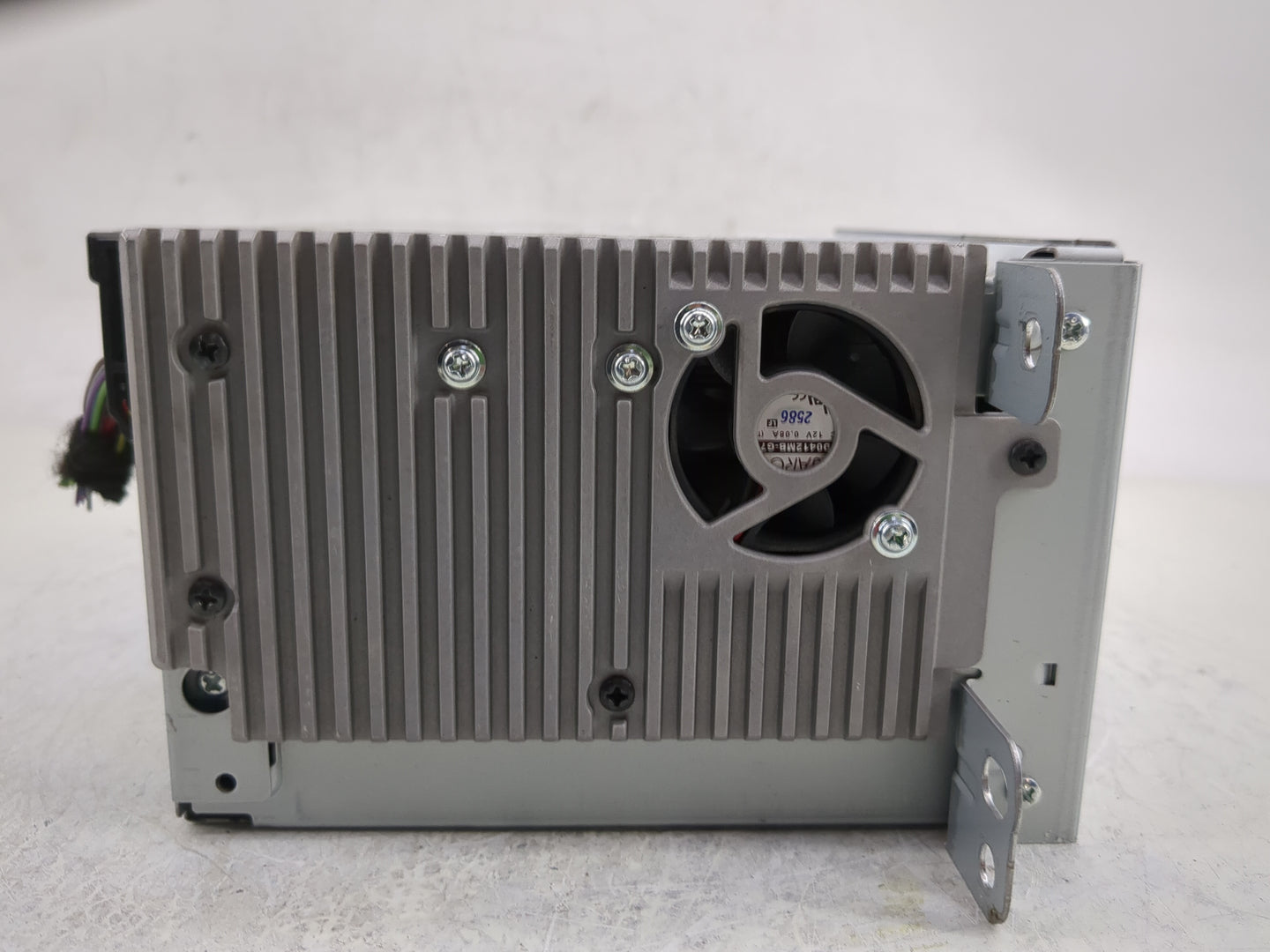 2013 Chevrolet Malibu Radio AM FM Cd Player Receiver Replacement P/N:22993877 Fits OEM Used Auto Parts - Oemusedautoparts1.c