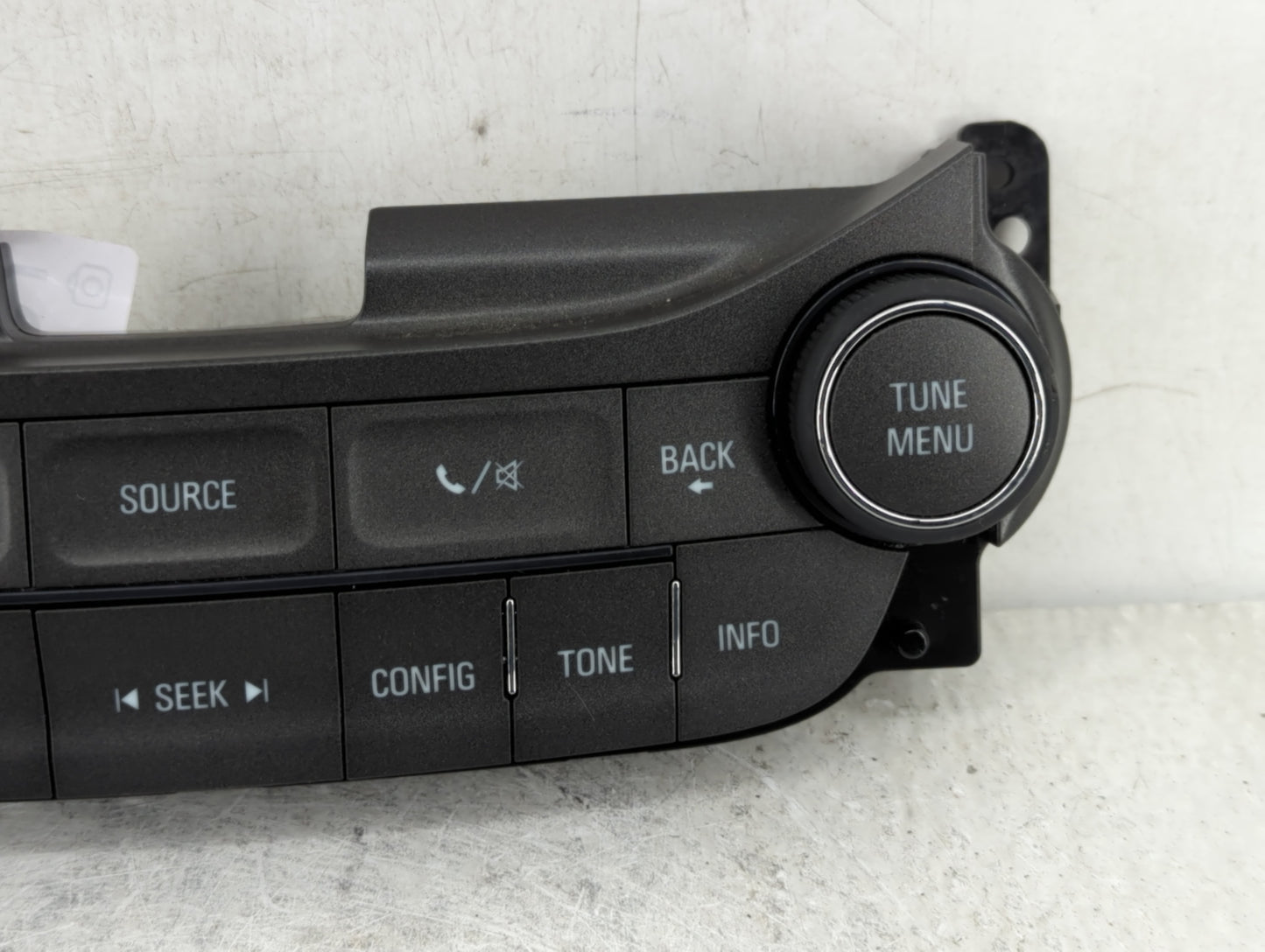 2013 Chevrolet Malibu Radio AM FM Cd Player Receiver Replacement P/N:22881000 Fits OEM Used Auto Parts - Oemusedautoparts1.c