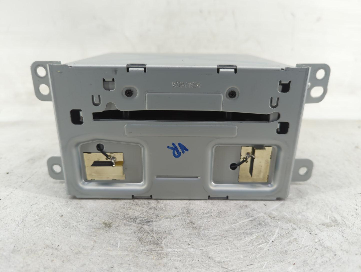 2013 Chevrolet Malibu Radio AM FM Cd Player Receiver Replacement P/N:22965236 Fits OEM Used Auto Parts - Oemusedautoparts1.c
