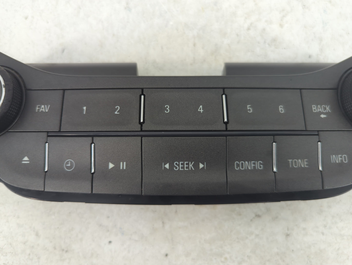 2013 Chevrolet Malibu Radio AM FM Cd Player Receiver Replacement P/N:22881001 Fits OEM Used Auto Parts - Oemusedautoparts1.c
