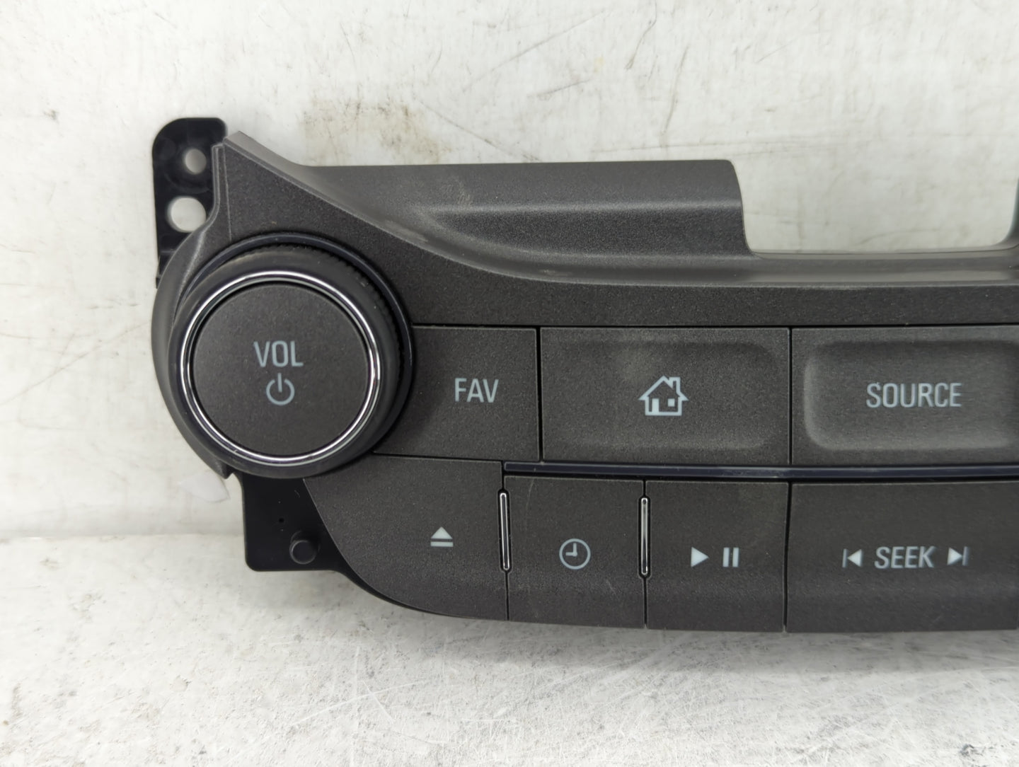 2013-2013 Chevrolet Malibu Radio Control Panel - Oemusedautoparts1.com