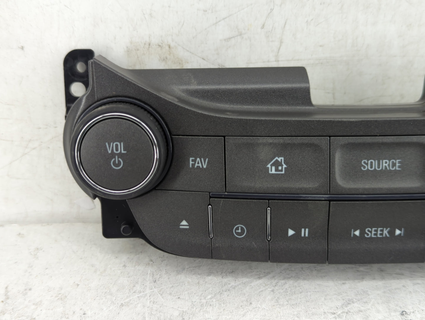 2013-2013 Chevrolet Malibu Radio Control Panel - Oemusedautoparts1.com