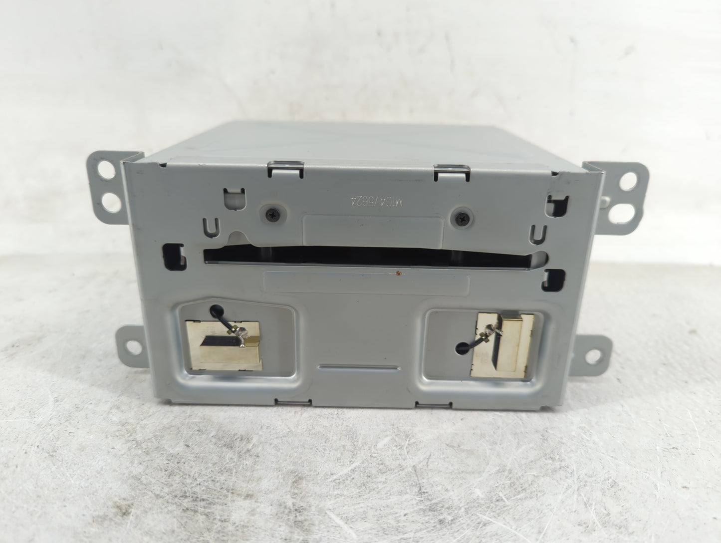 2013 Chevrolet Malibu Radio AM FM Cd Player Receiver Replacement P/N:22980112 Fits OEM Used Auto Parts - Oemusedautoparts1.c