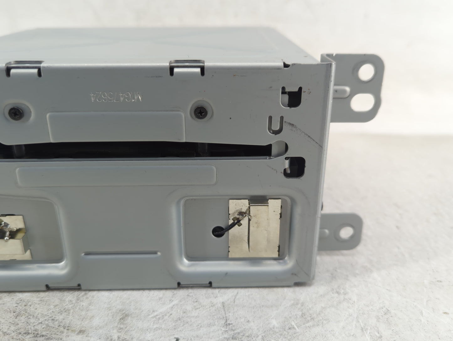 2013 Chevrolet Malibu Radio AM FM Cd Player Receiver Replacement P/N:22965236 Fits OEM Used Auto Parts - Oemusedautoparts1.c