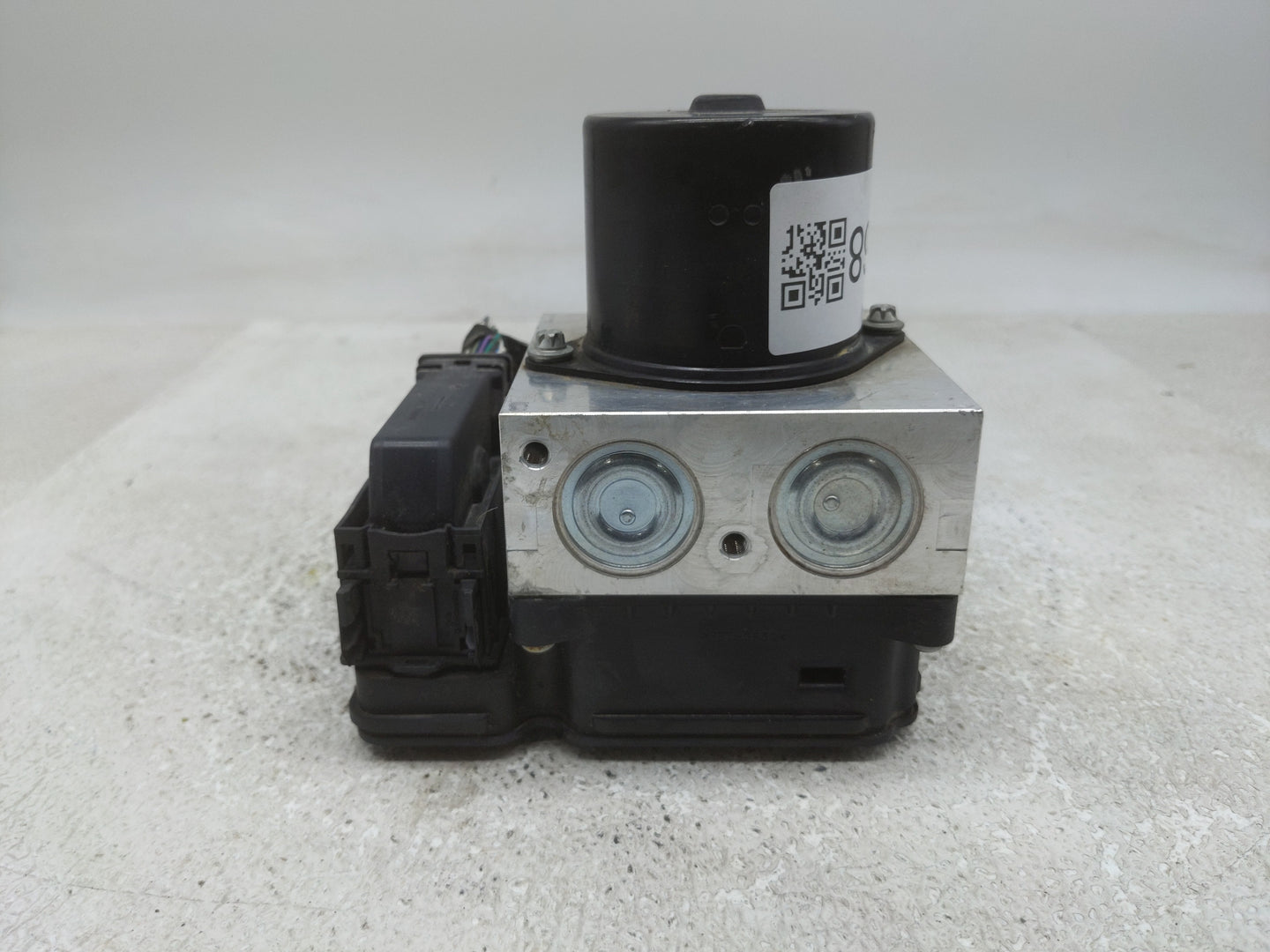 2013-2016 Chevrolet Malibu ABS Pump Control Module Replacement P/N:22827930 Fits Fits 2012 2013 2014 2015 2016 OEM Used Auto