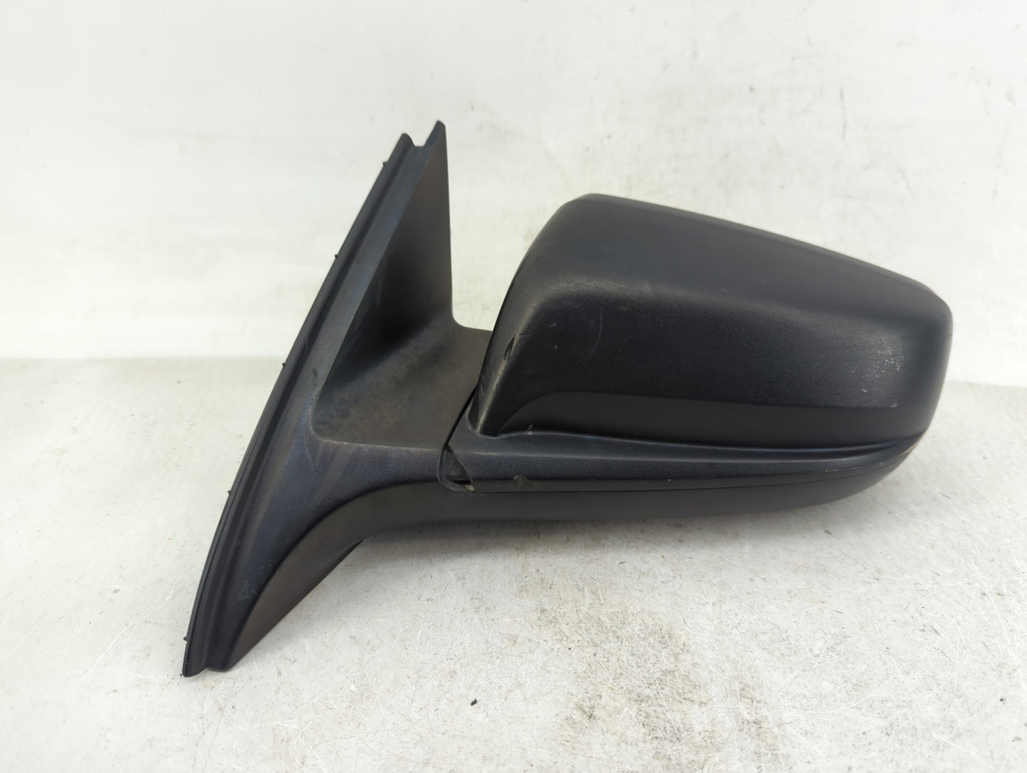 2013 Chevrolet Malibu Driver Side View Mirror - Left Door Mirror OEM Used - Oemusedautoparts1.com