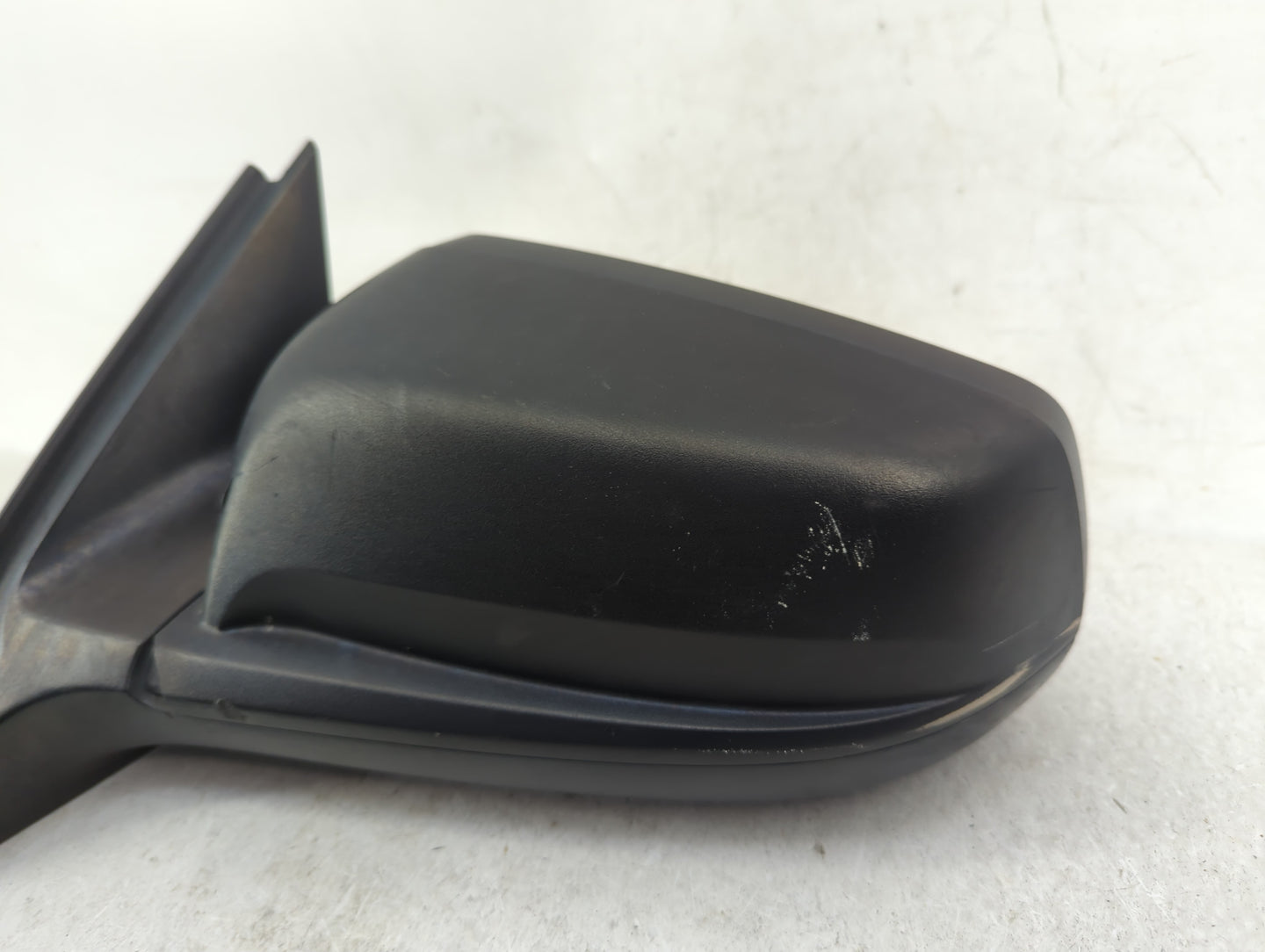 2013 Chevrolet Malibu Driver Side View Mirror - Left Door Mirror OEM Used - Oemusedautoparts1.com