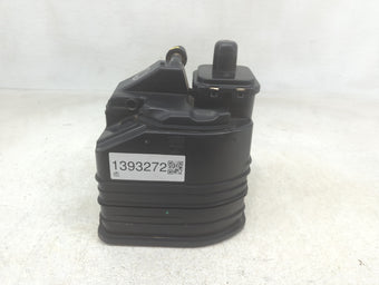 compare product 2013 Chevrolet Malibu Fuel Vapor Charcoal Canister 1393272