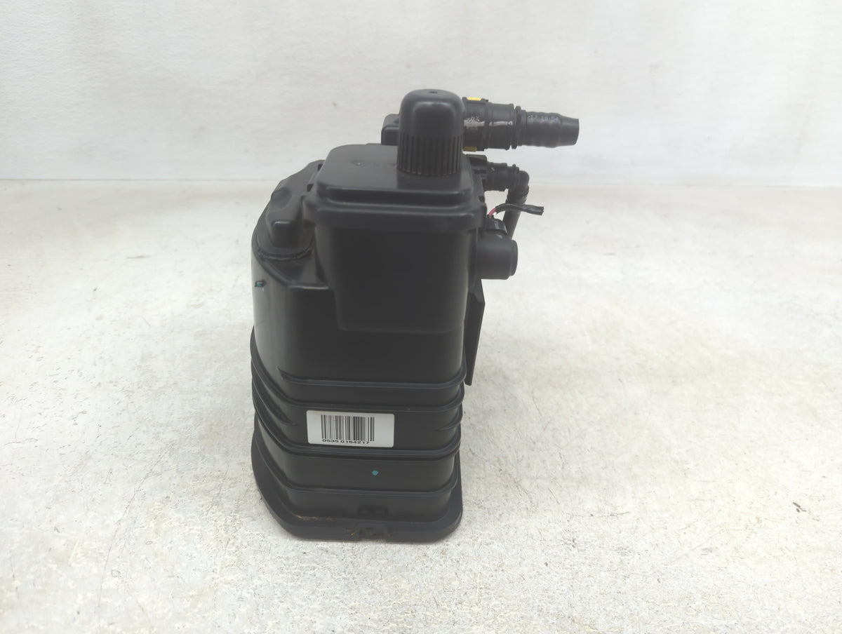 2013 Chevrolet Malibu Fuel Vapor Charcoal Canister 1393272 - Oemusedautoparts1.com
