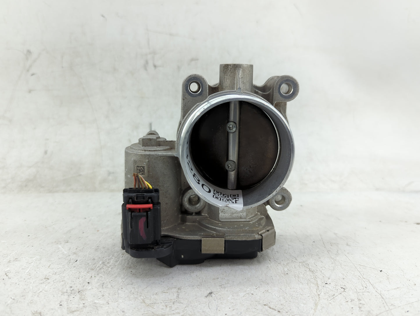 2013-2015 Chevrolet Malibu Throttle Body P/N:12627217DA Fits Fits 2013 2014 2015 2017 2018 2019 2020 OEM Used Auto Parts - O