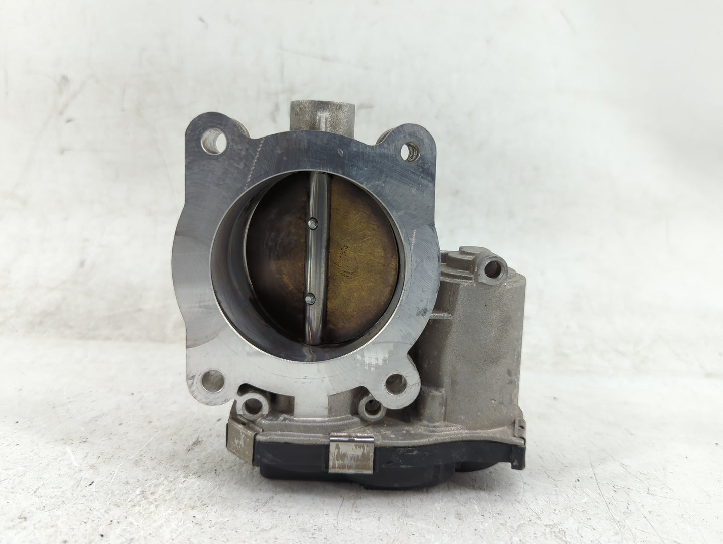 2013-2015 Chevrolet Malibu Throttle Body P/N:12627217DA Fits Fits 2013 2014 2015 2017 2018 2019 2020 OEM Used Auto Parts - O