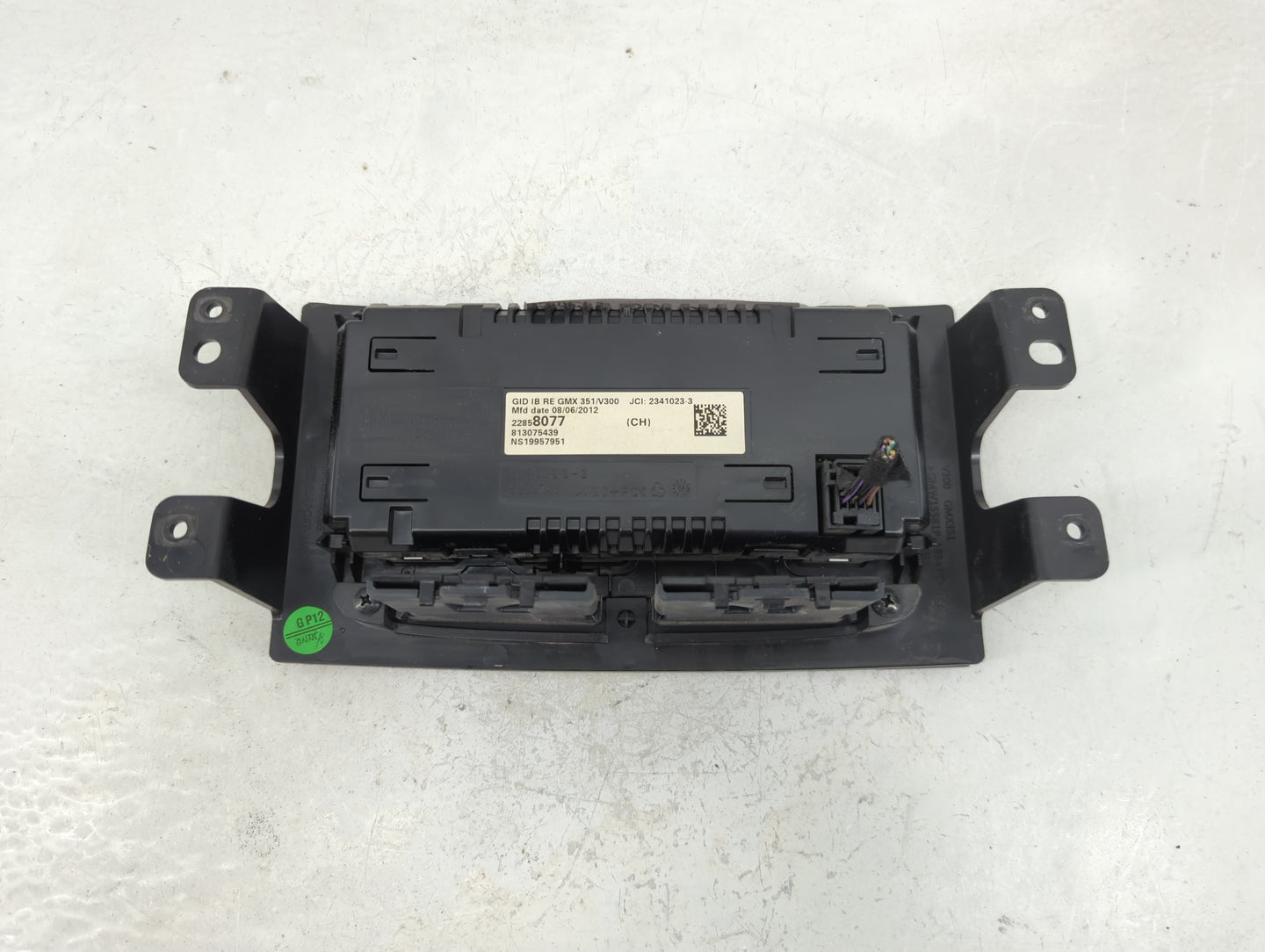 2013-2013 Chevrolet Malibu Information Display Screen - Oemusedautoparts1.com
