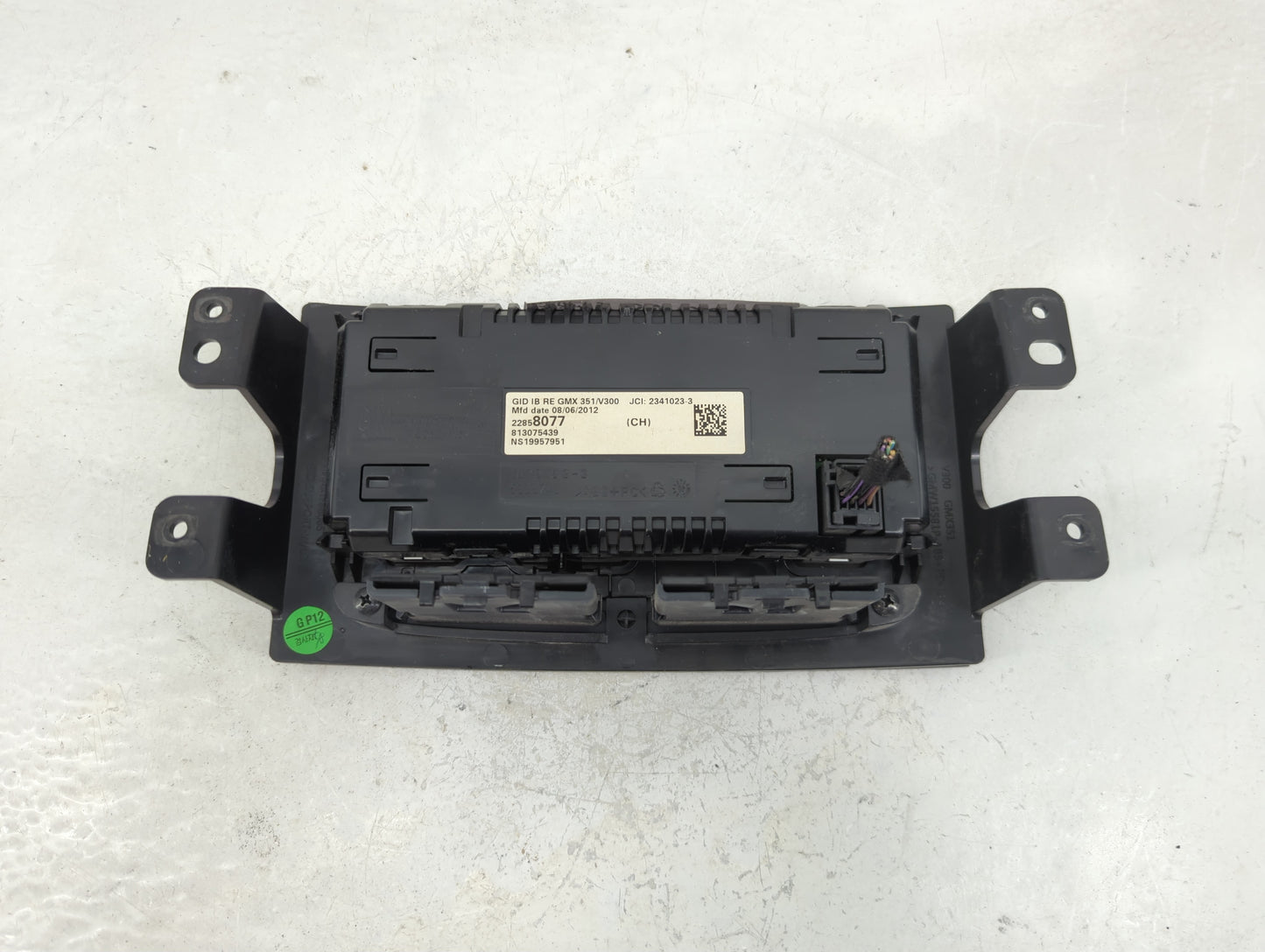 2013-2013 Chevrolet Malibu Information Display Screen - Oemusedautoparts1.com