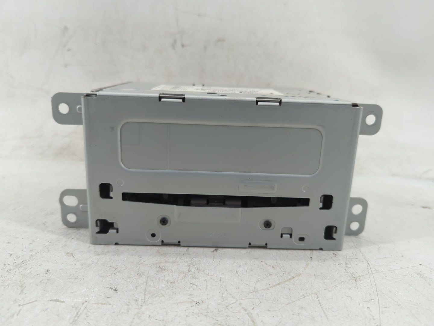2013 Chevrolet Malibu Radio AM FM Cd Player Receiver Replacement P/N:22923802 Fits OEM Used Auto Parts - Oemusedautoparts1.c