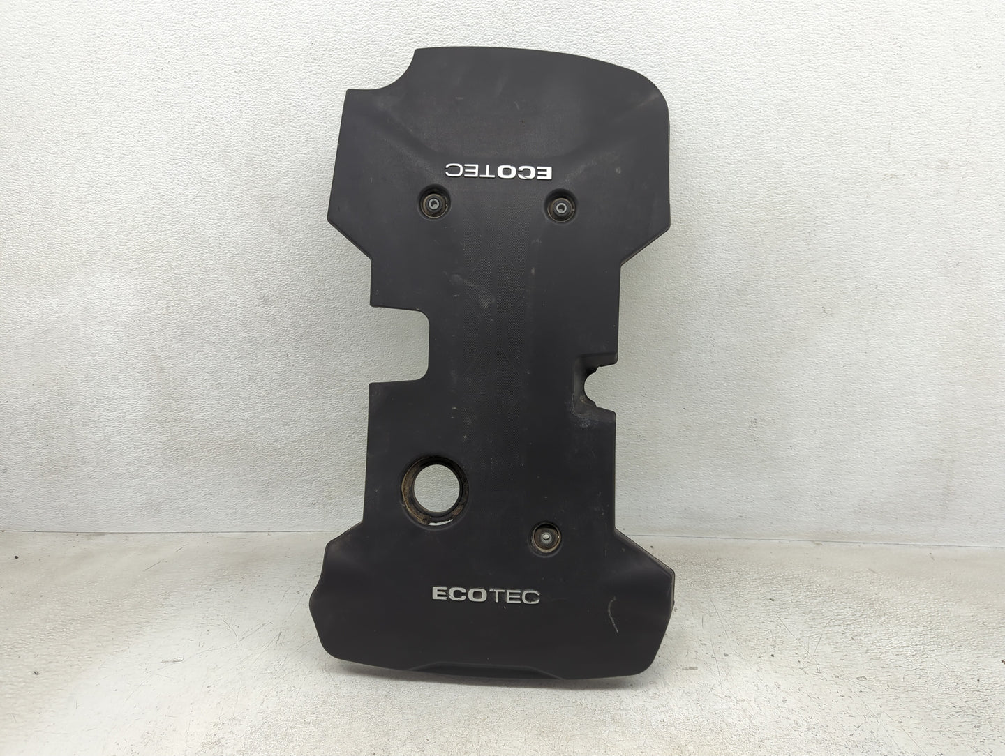 2013 Chevrolet Malibu Engine Cover - Oemusedautoparts1.com