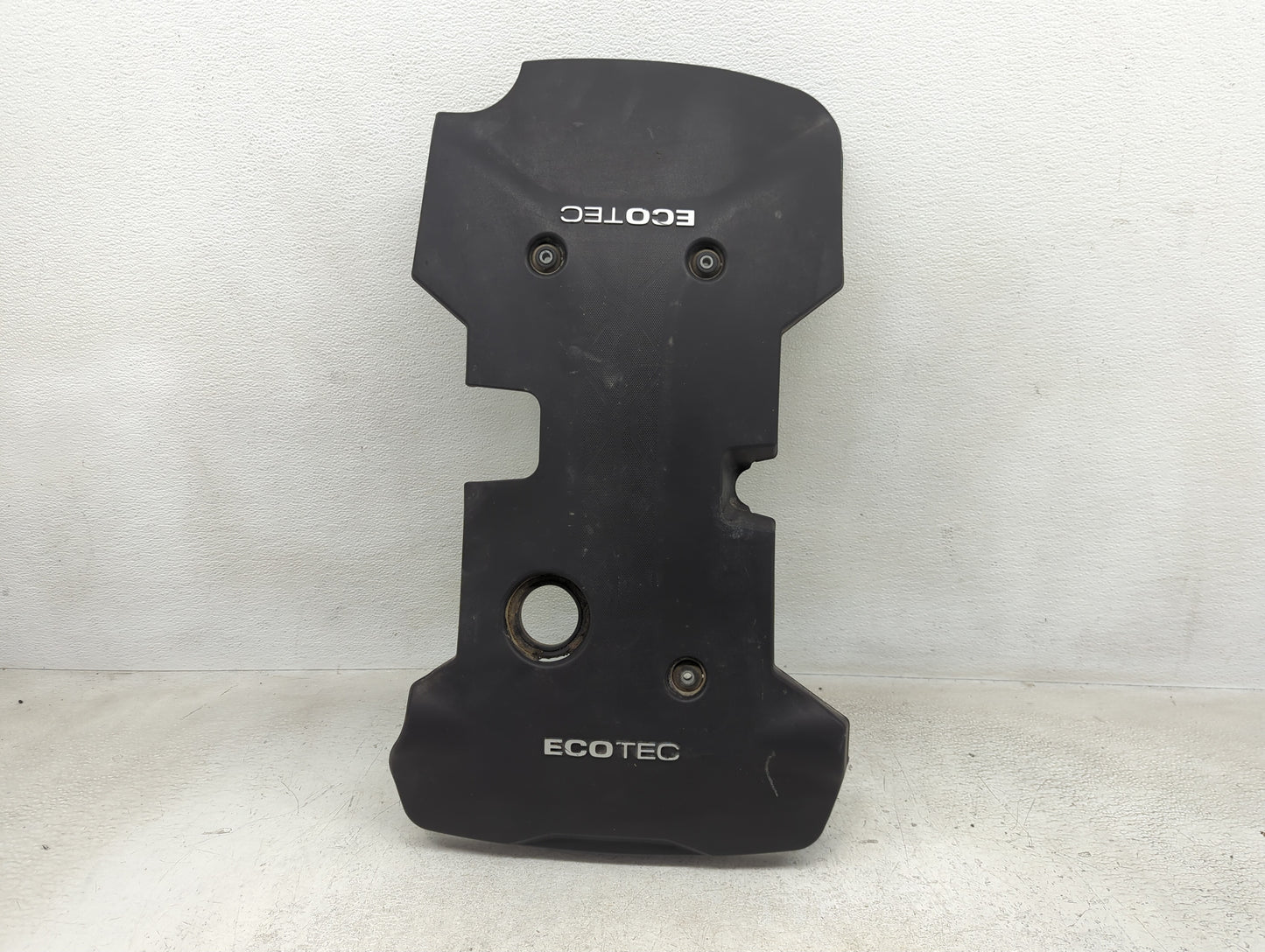 2013 Chevrolet Malibu Engine Cover - Oemusedautoparts1.com