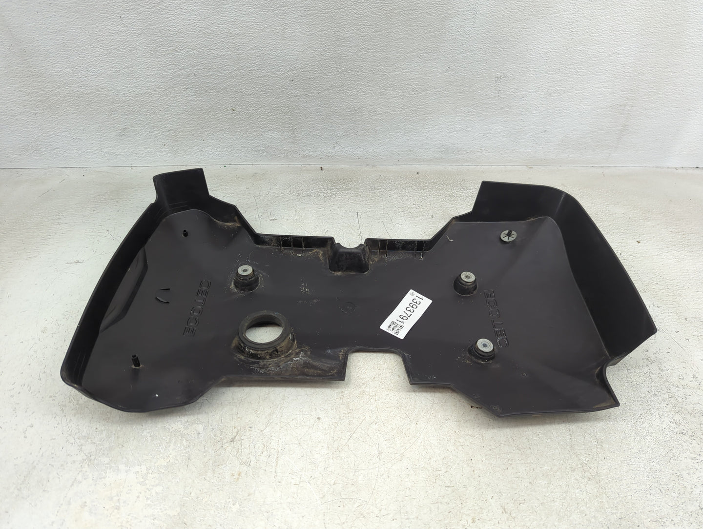 2013 Chevrolet Malibu Engine Cover - Oemusedautoparts1.com