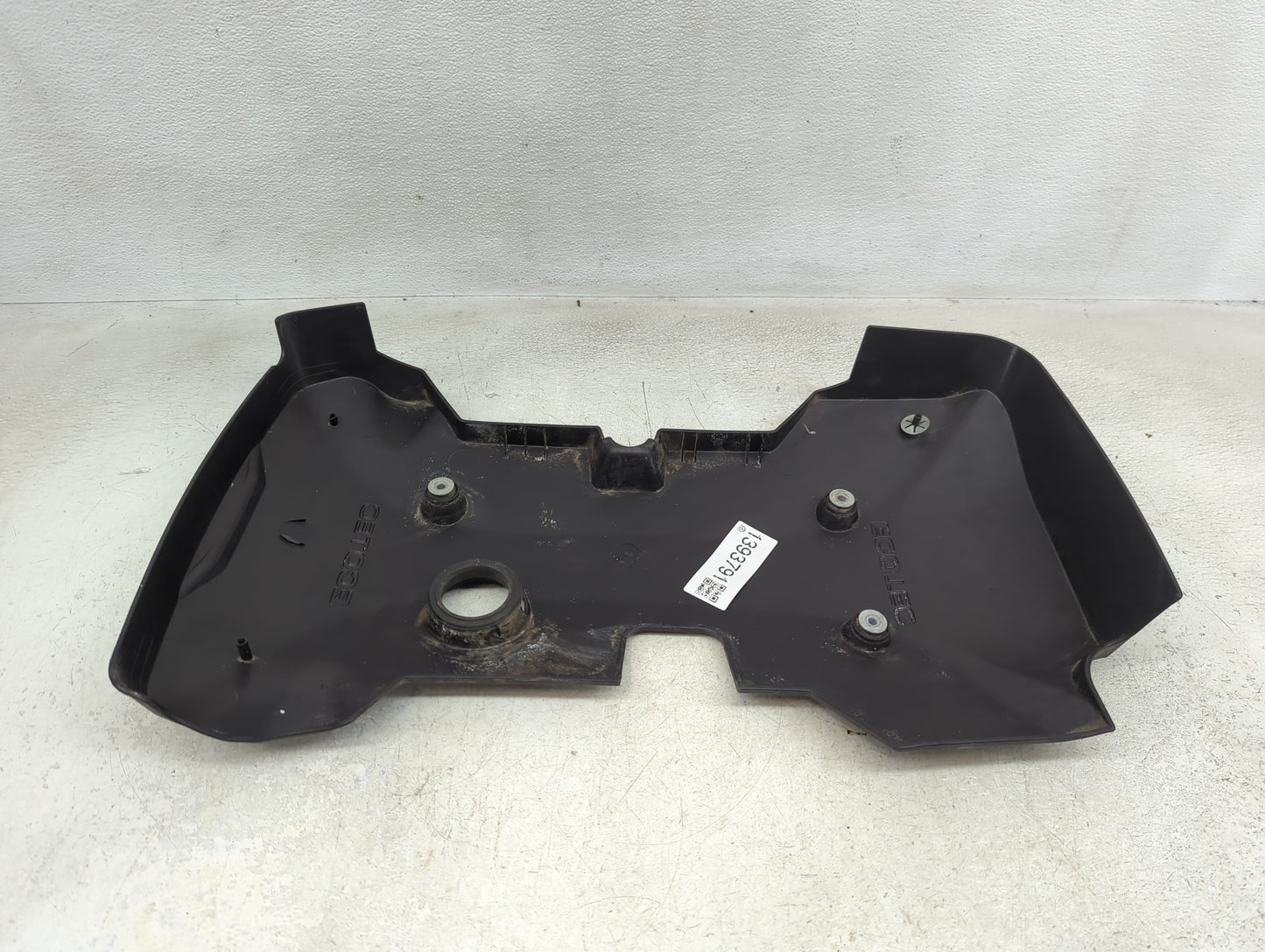 2013 Chevrolet Malibu Engine Cover - Oemusedautoparts1.com