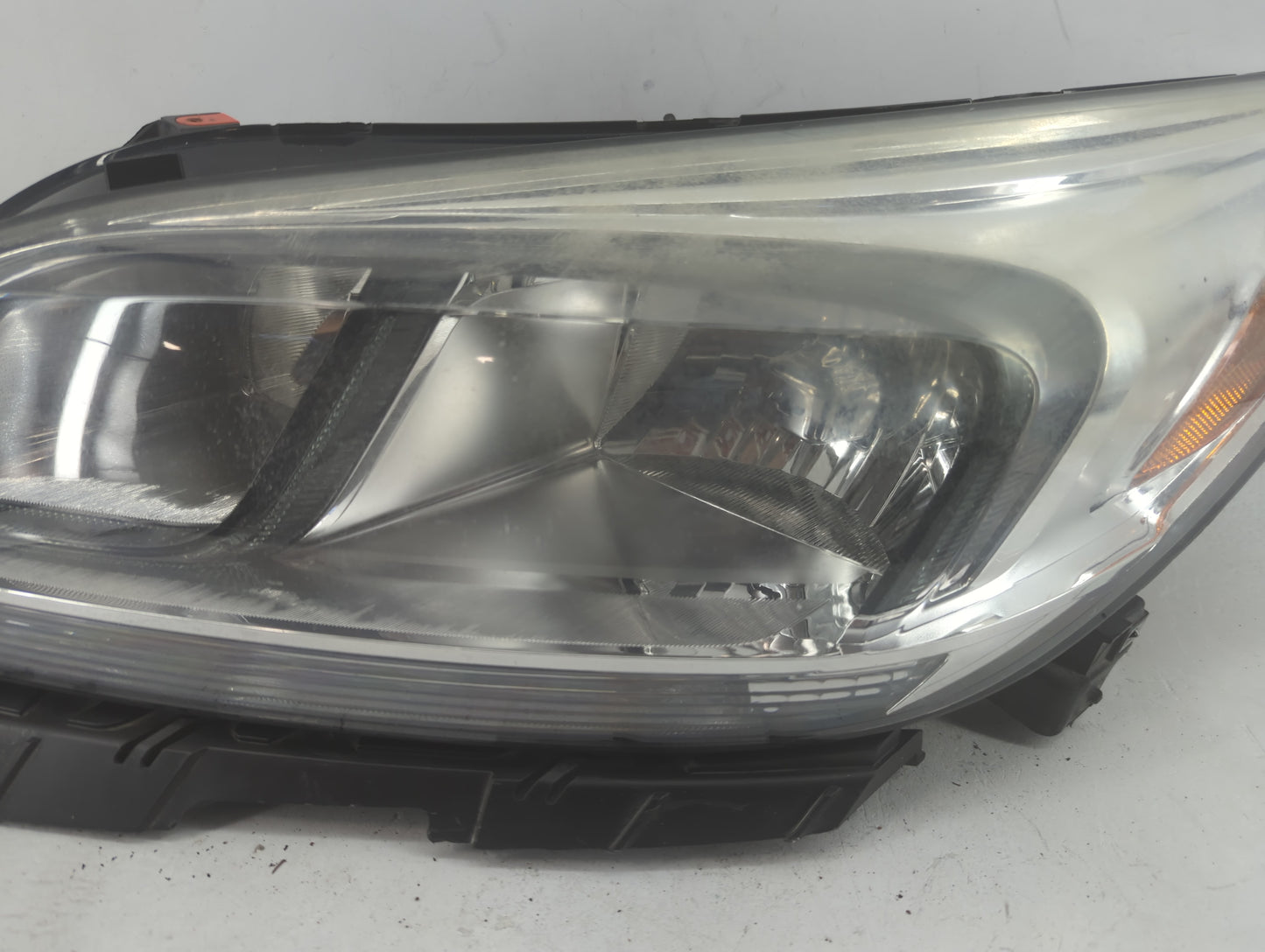 2013-2016 Chevrolet Malibu Driver Left Oem Head Light Headlight Lamp - Oemusedautoparts1.com