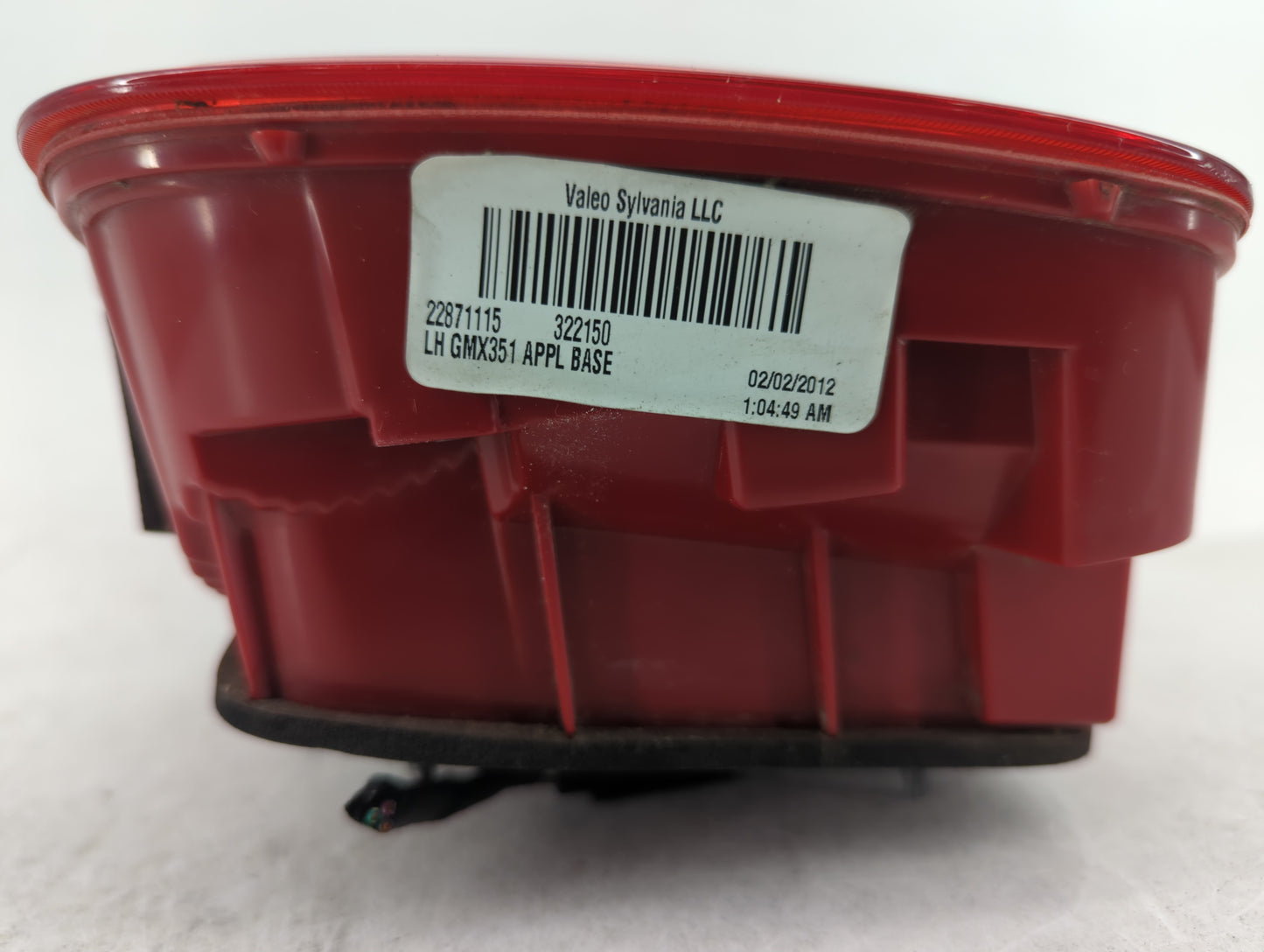 2013-2016 Chevrolet Malibu Tail Light Assembly Driver Left OEM P/N:22871115 Fits Fits 2013 2014 2015 2016 OEM Used Auto Part
