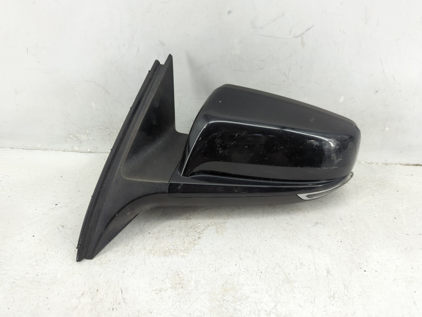 2013 Chevrolet Malibu Passenger Side View Mirror - Right Door Mirror OEM Used - Oemusedautoparts1.com