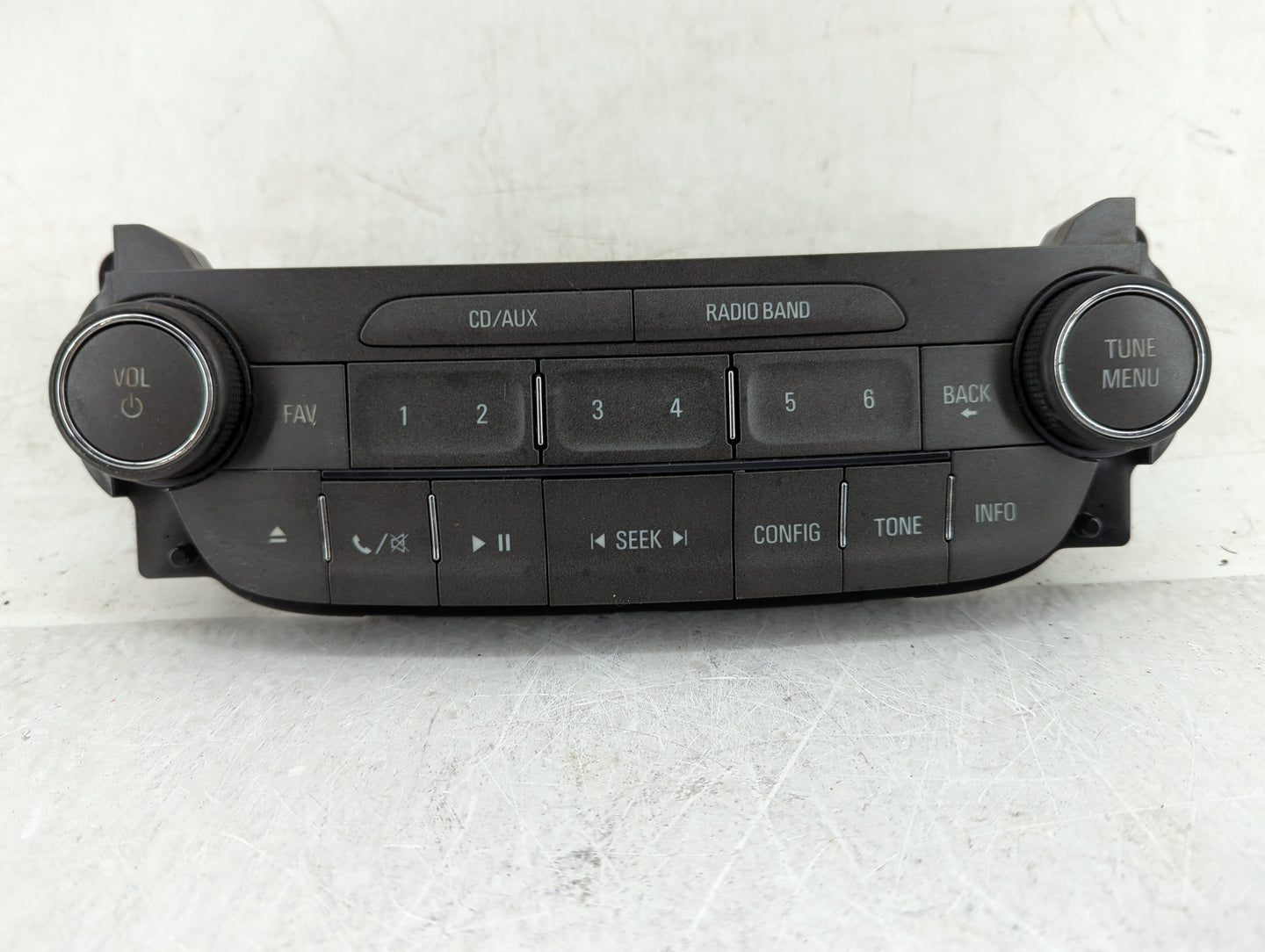 2013 Chevrolet Malibu Radio AM FM Cd Player Receiver Replacement P/N:22880998 Fits OEM Used Auto Parts - Oemusedautoparts1.c