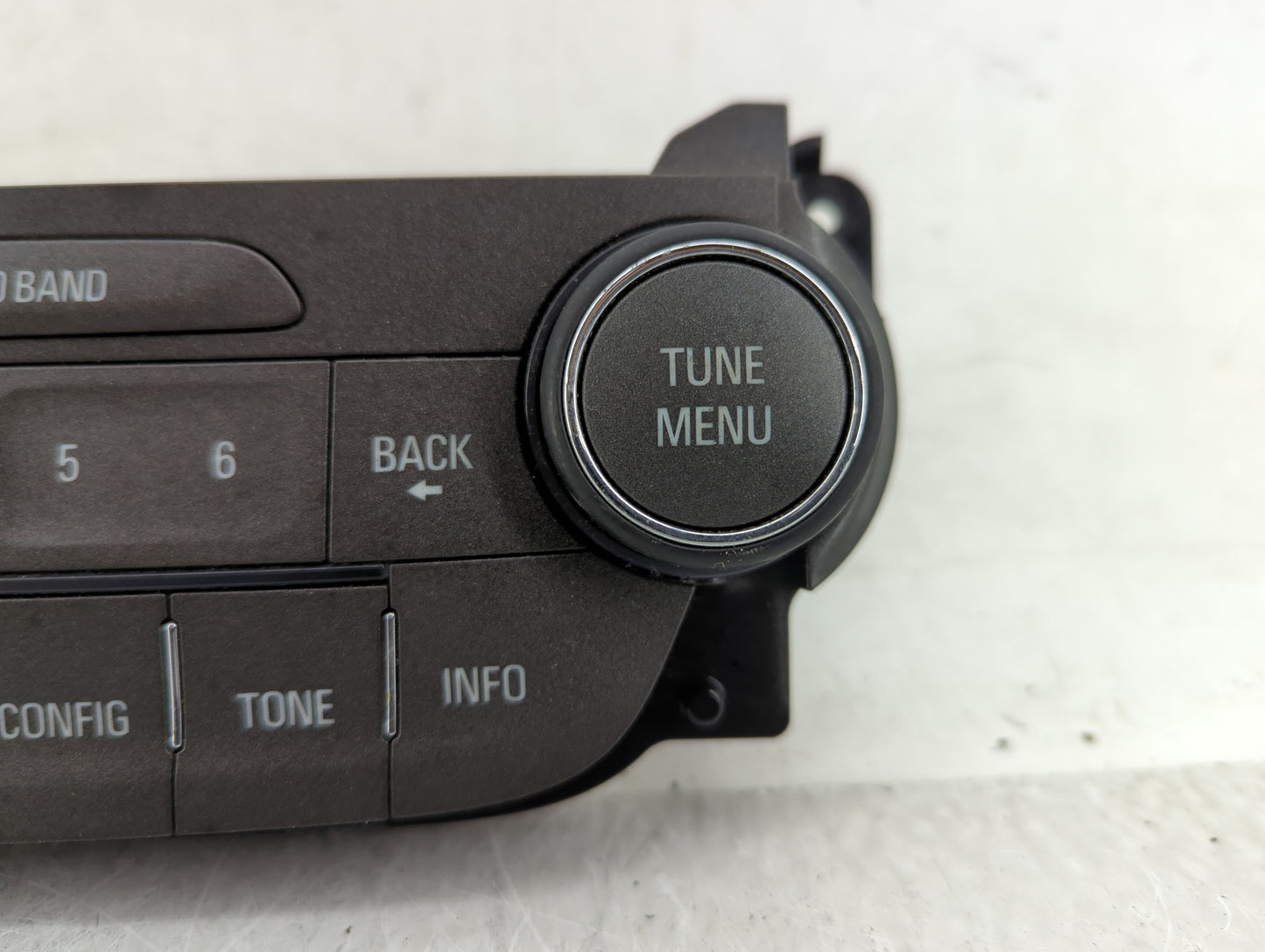 2013 Chevrolet Malibu Radio AM FM Cd Player Receiver Replacement P/N:22880998 Fits OEM Used Auto Parts - Oemusedautoparts1.c