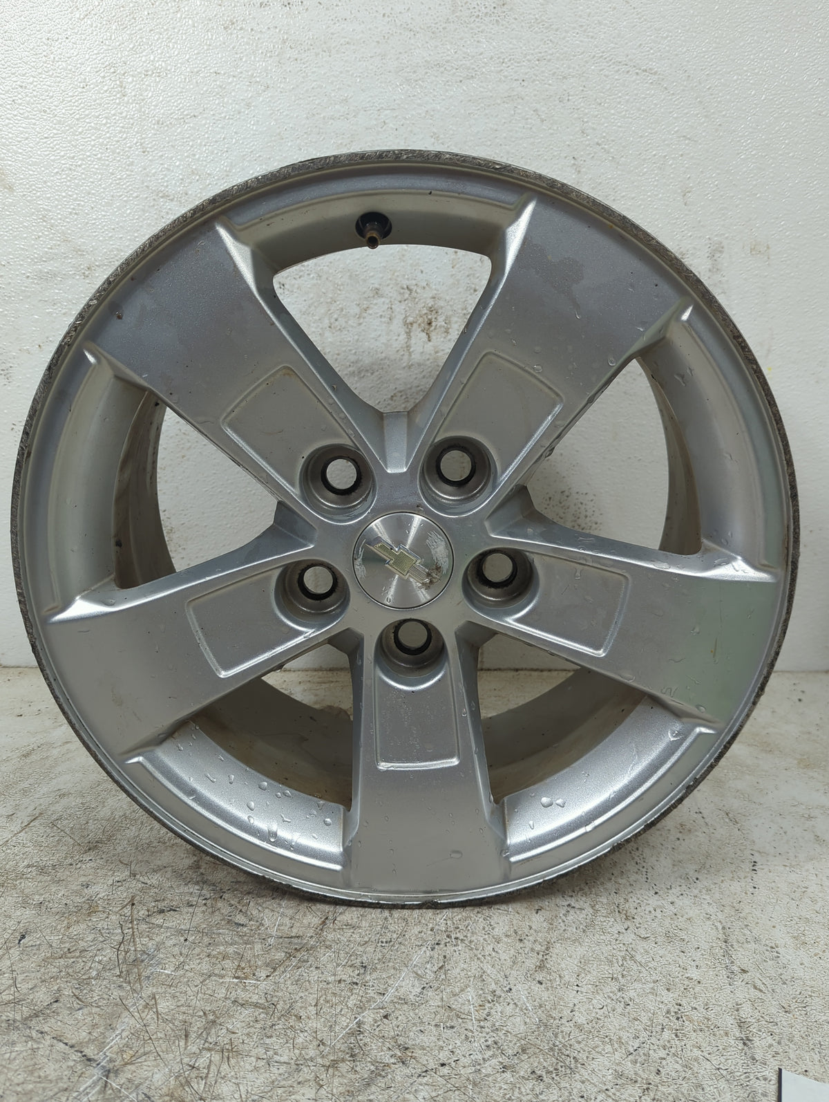 2013-2016 Chevrolet Malibu Oem Wheel Rim 1401542 - Oemusedautoparts1.com