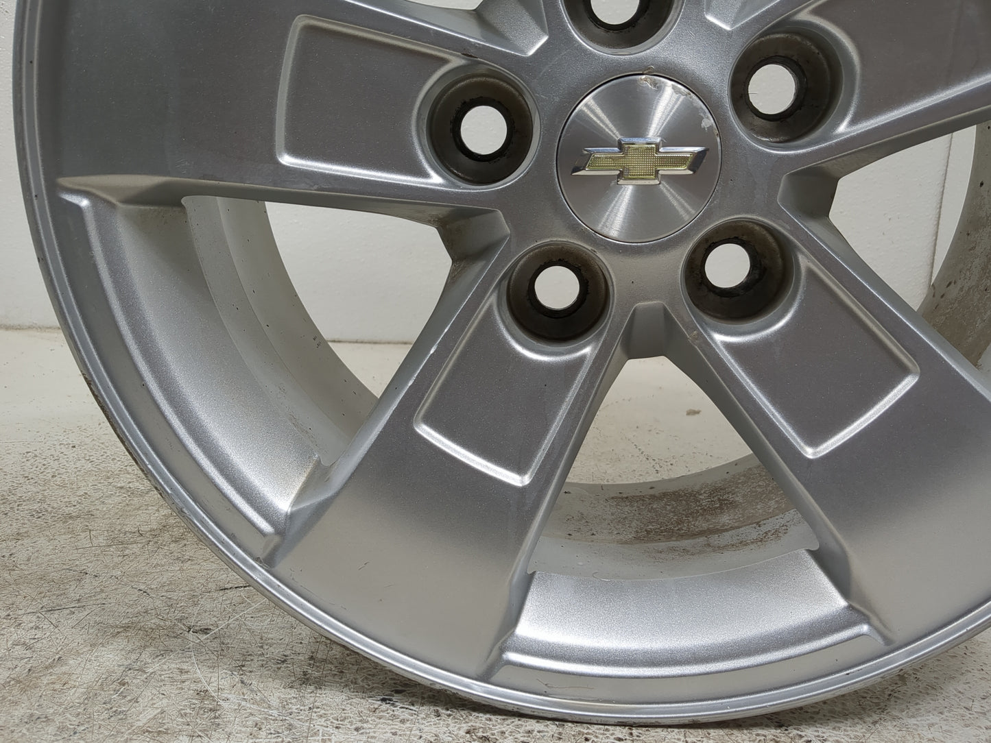 2013-2016 Chevrolet Malibu Oem Wheel Rim 1401543 - Oemusedautoparts1.com