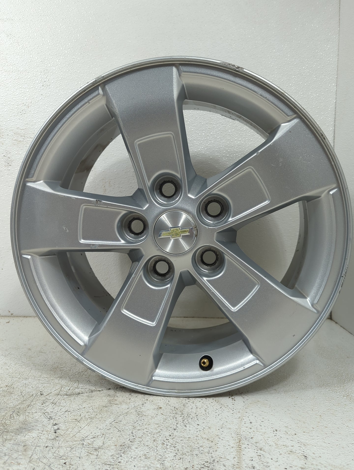 2013-2016 Chevrolet Malibu Oem Wheel Rim 1401544 - Oemusedautoparts1.com