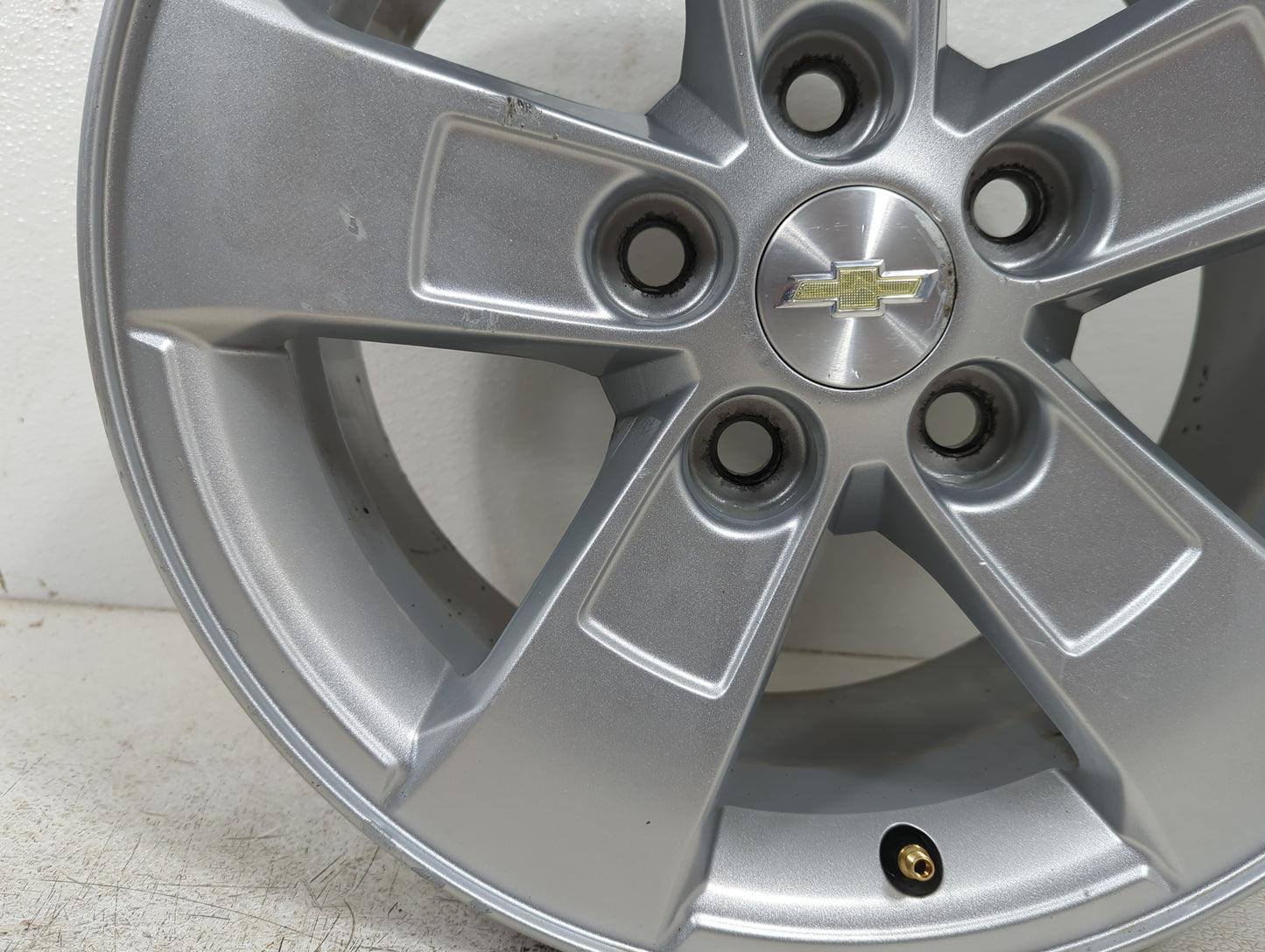 2013-2016 Chevrolet Malibu Oem Wheel Rim 1401544 - Oemusedautoparts1.com