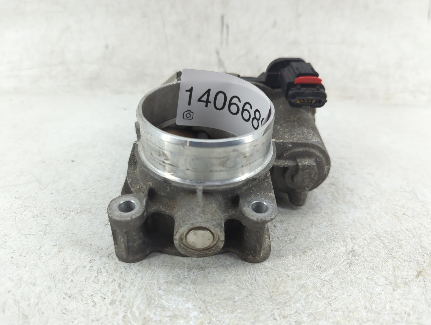 2013-2015 Chevrolet Malibu Throttle Body P/N:12627217DA Fits Fits 2013 2014 2015 2017 2018 2019 2020 OEM Used Auto Parts - O