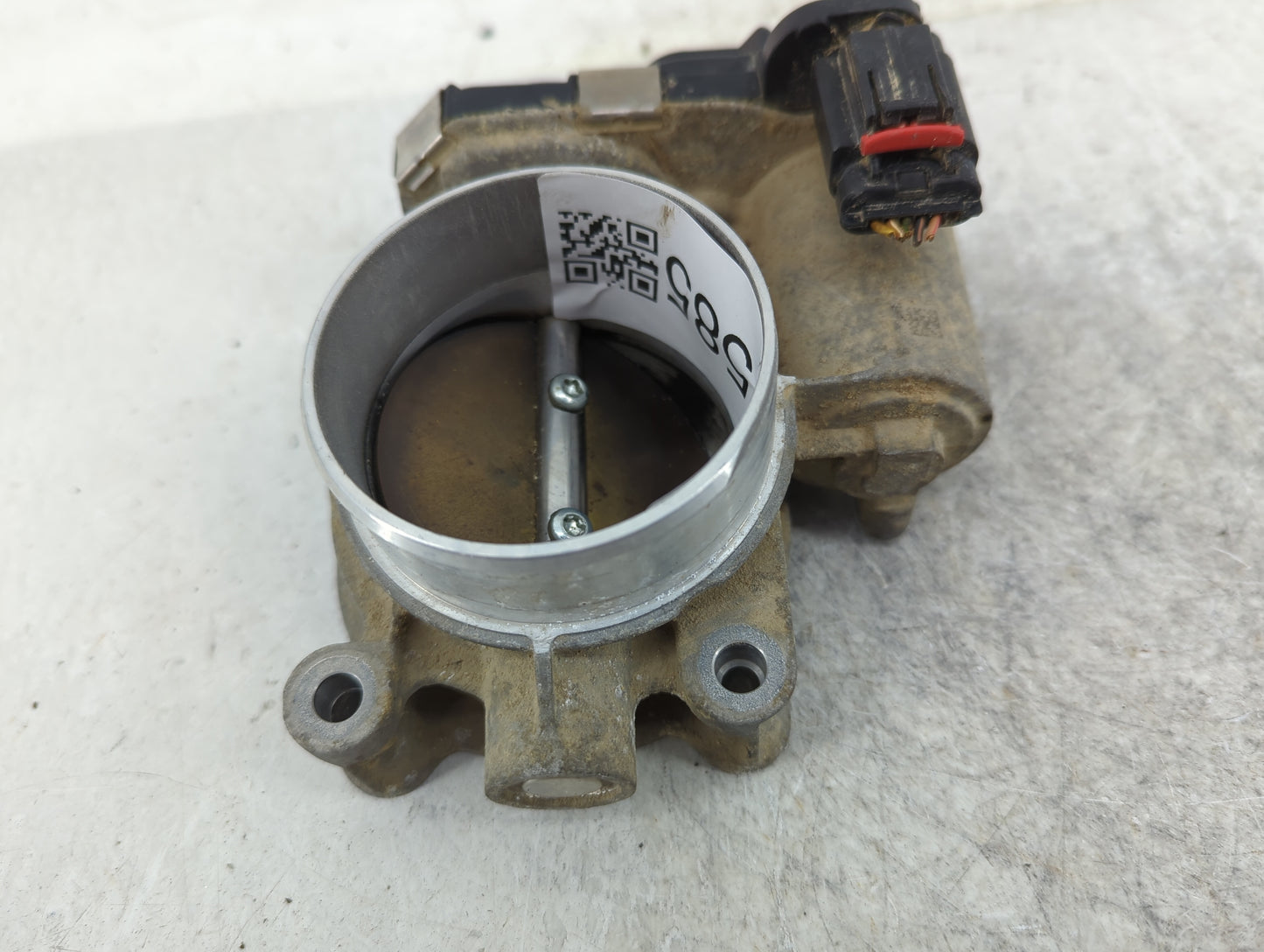 2013-2015 Chevrolet Malibu Throttle Body P/N:12627217DA Fits Fits 2013 2014 2015 2017 2018 2019 2020 OEM Used Auto Parts - O