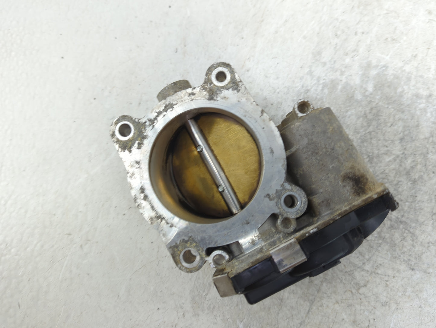 2013-2015 Chevrolet Malibu Throttle Body P/N:12627217DA Fits Fits 2013 2014 2015 2017 2018 2019 2020 OEM Used Auto Parts - O