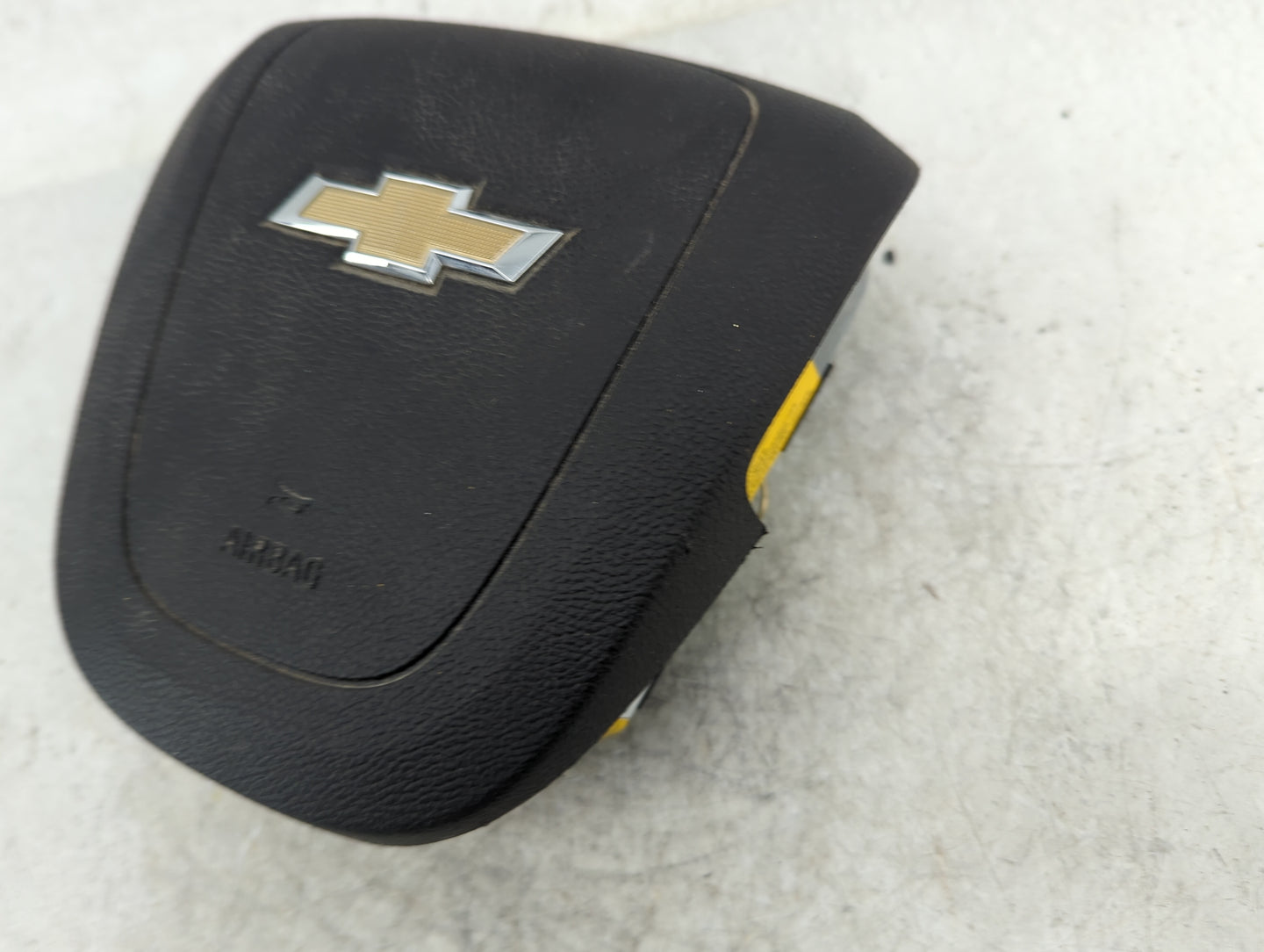 2013-2016 Chevrolet Malibu Air Bag Driver Left Steering Wheel Mounted Fits Fits 2013 2014 2015 2016 OEM Used Auto Parts - Oe